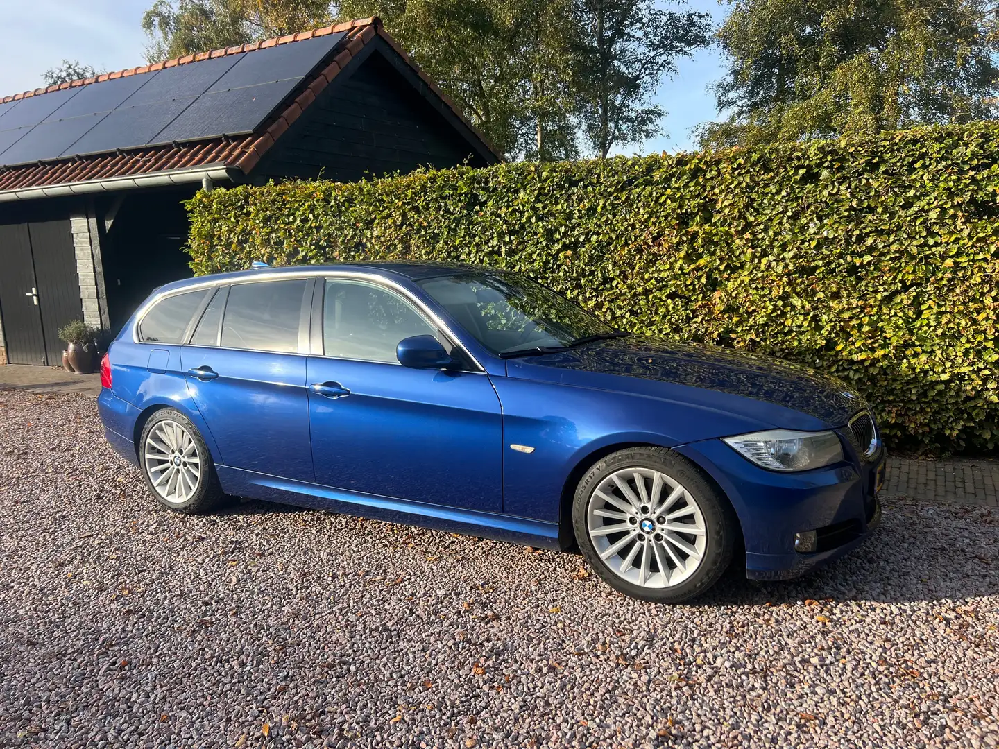 BMW 325 330 325d Executive Blauw - 2