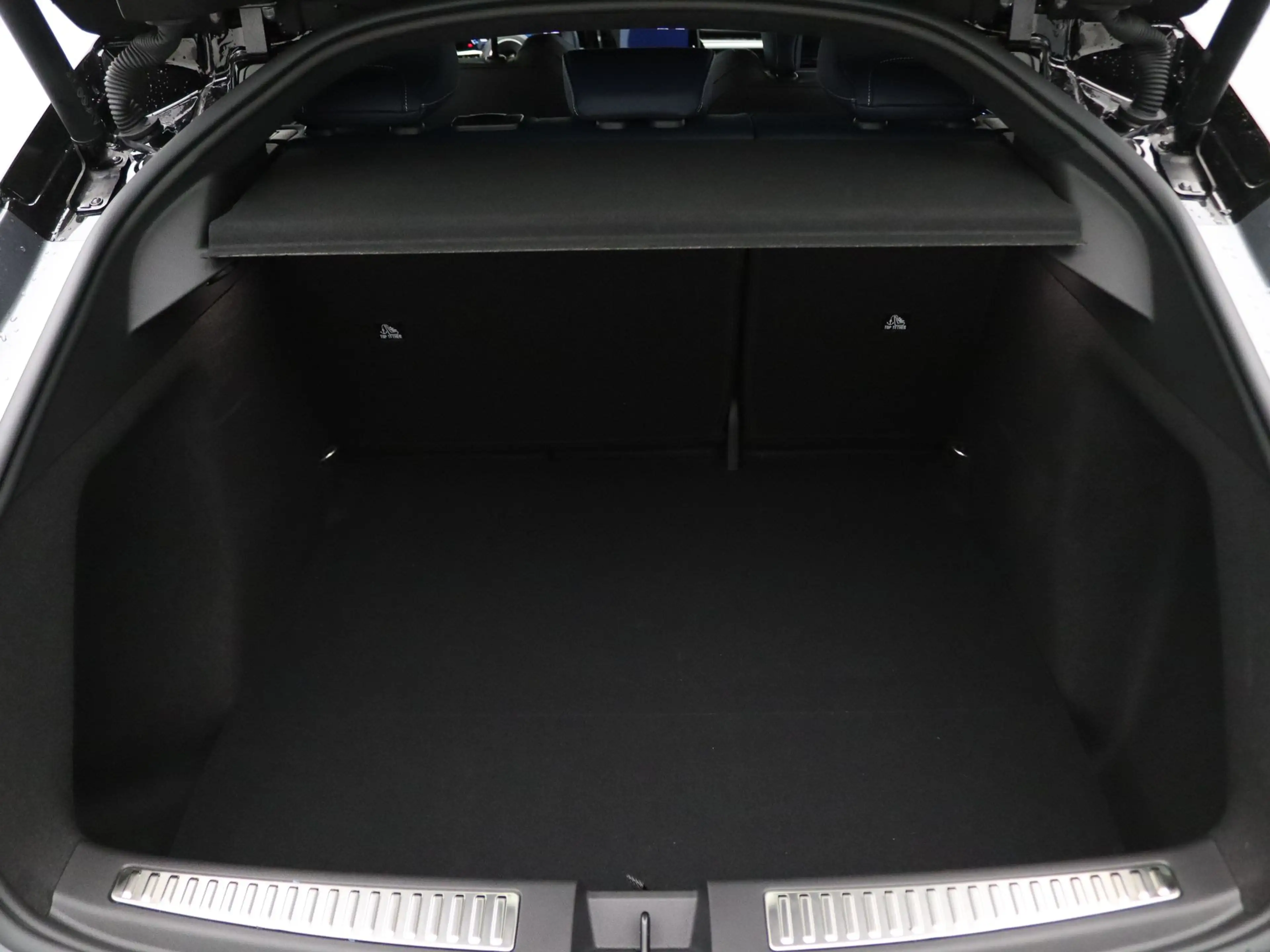 Alpine A390 GT 89kWh Devialet XtremeSound | 360° Camera | Pack — photo 32