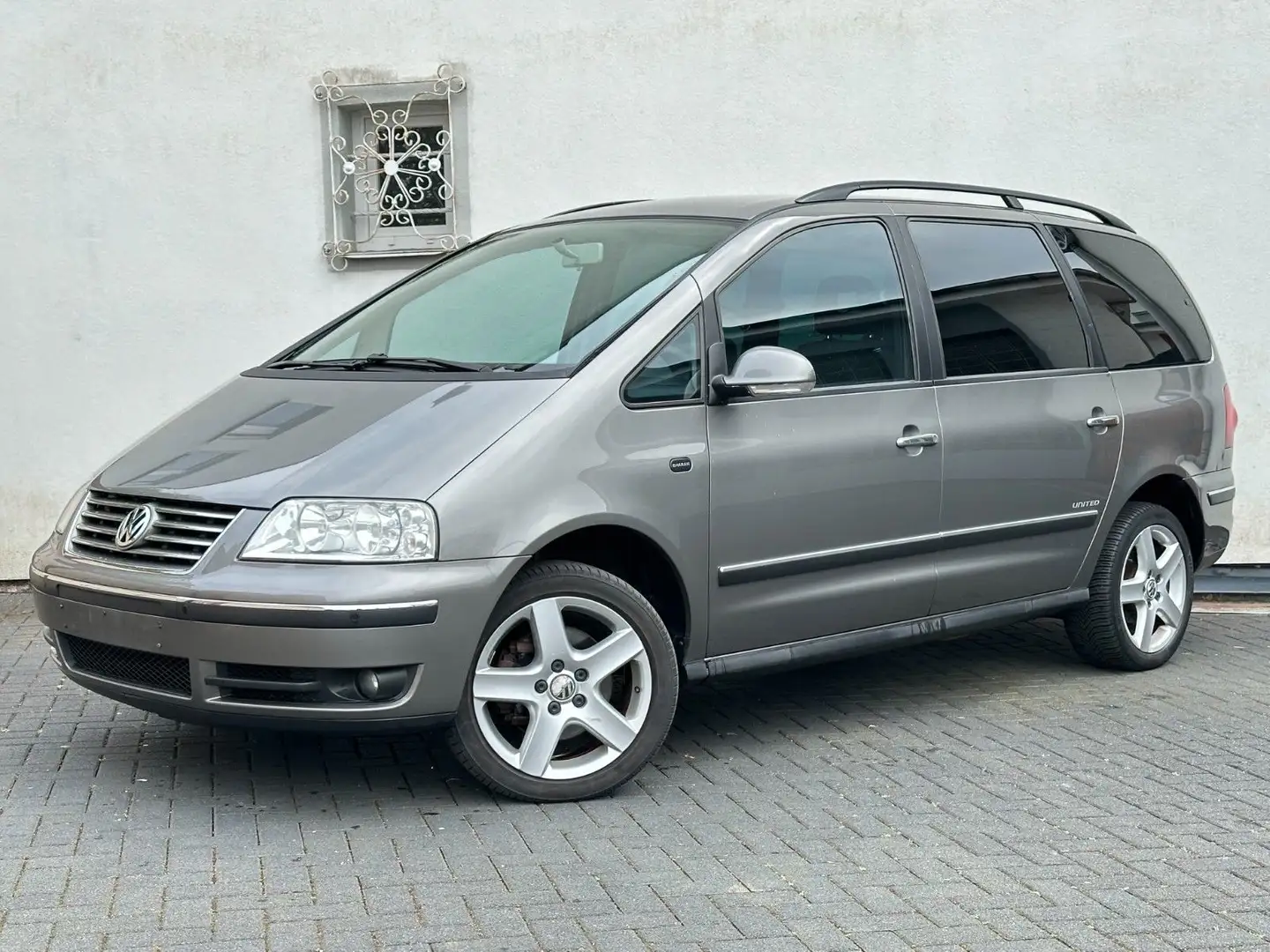 Volkswagen Sharan 2.0 TDI United Navi-Klima-7.Sitzer-PDC-SH Grey - 2
