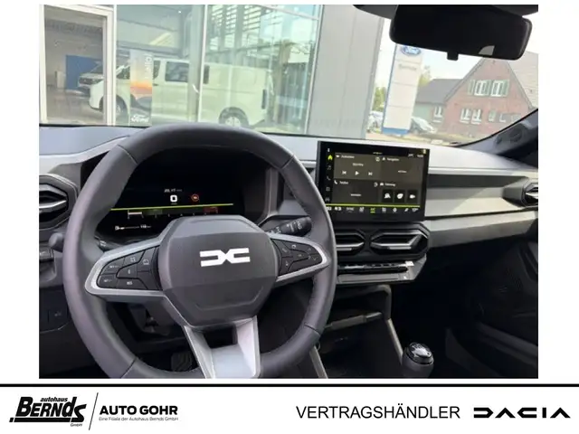 Dacia Bigster view 9