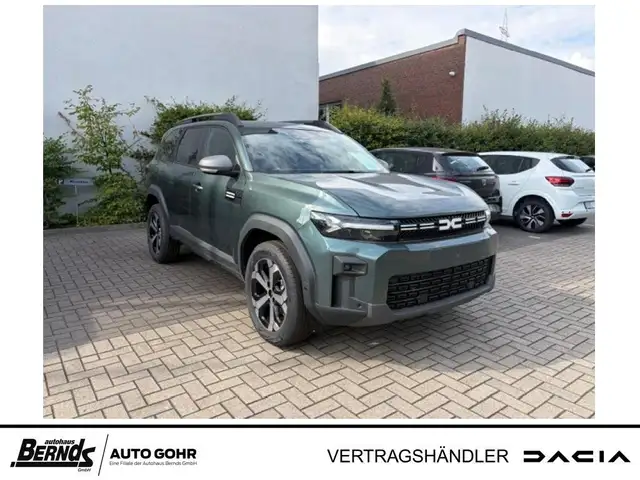 2026 Dacia Bigster in Green for sale