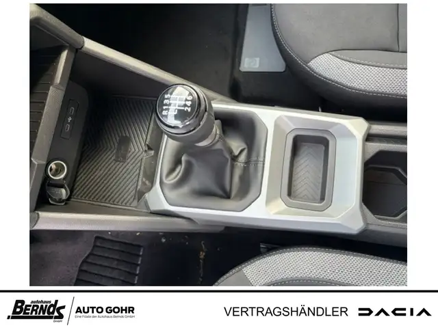 Dacia Bigster view 15