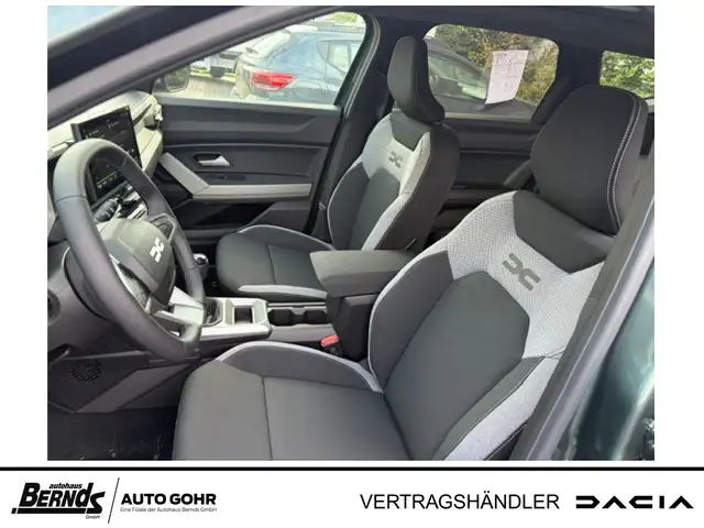 Dacia Bigster view 6