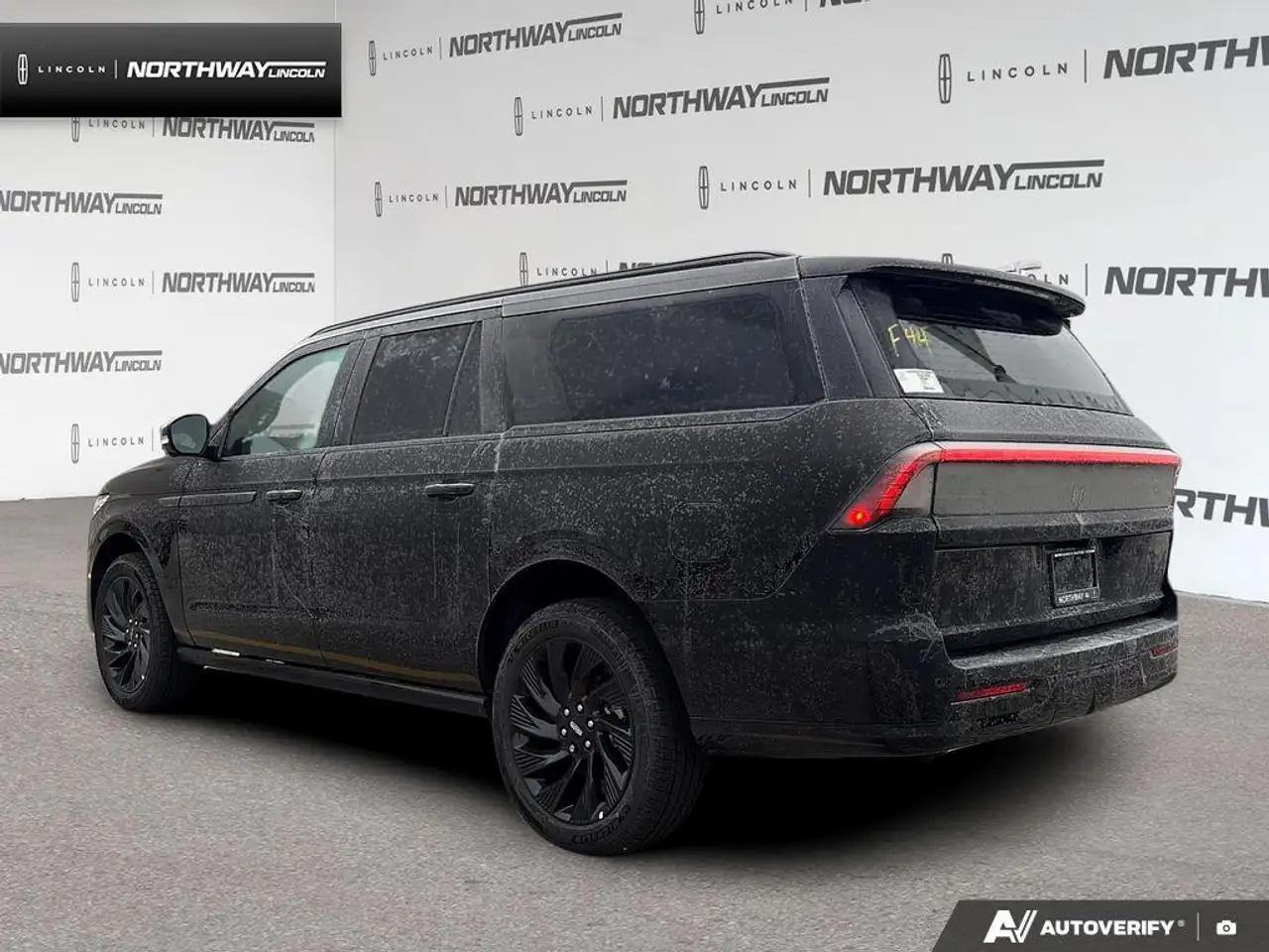 Lincoln Navigator снимка Lincoln Navigator