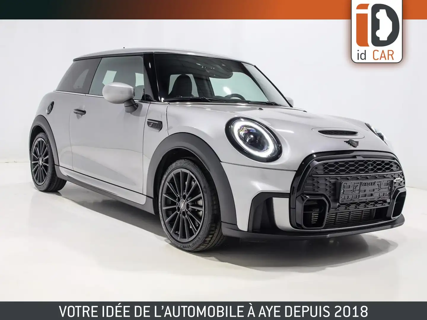 MINI Cooper S JCW INT/EXT LED ALCANTARA GPS REGU RADAR JA17 Grijs - 1