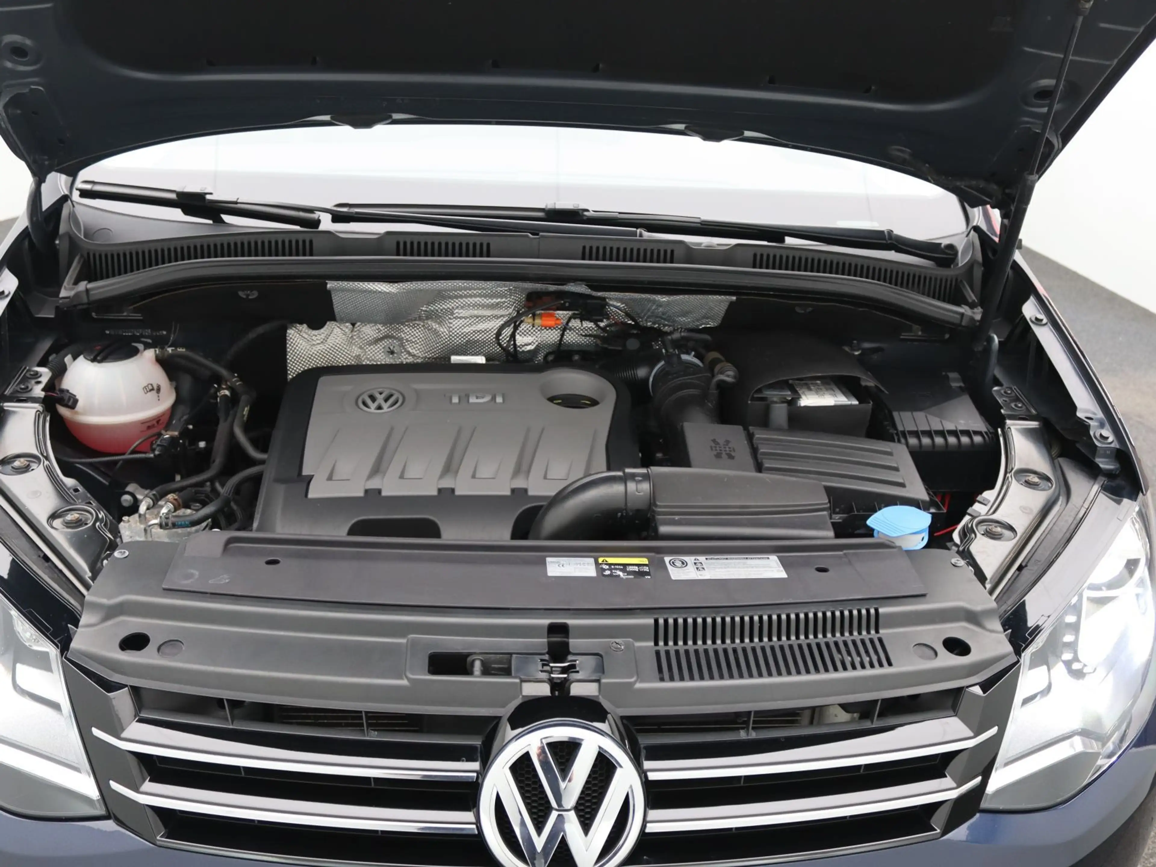 Volkswagen Sharan Highline 2.0 TDI DSG / 7-Sitze, SHZ — photo 15