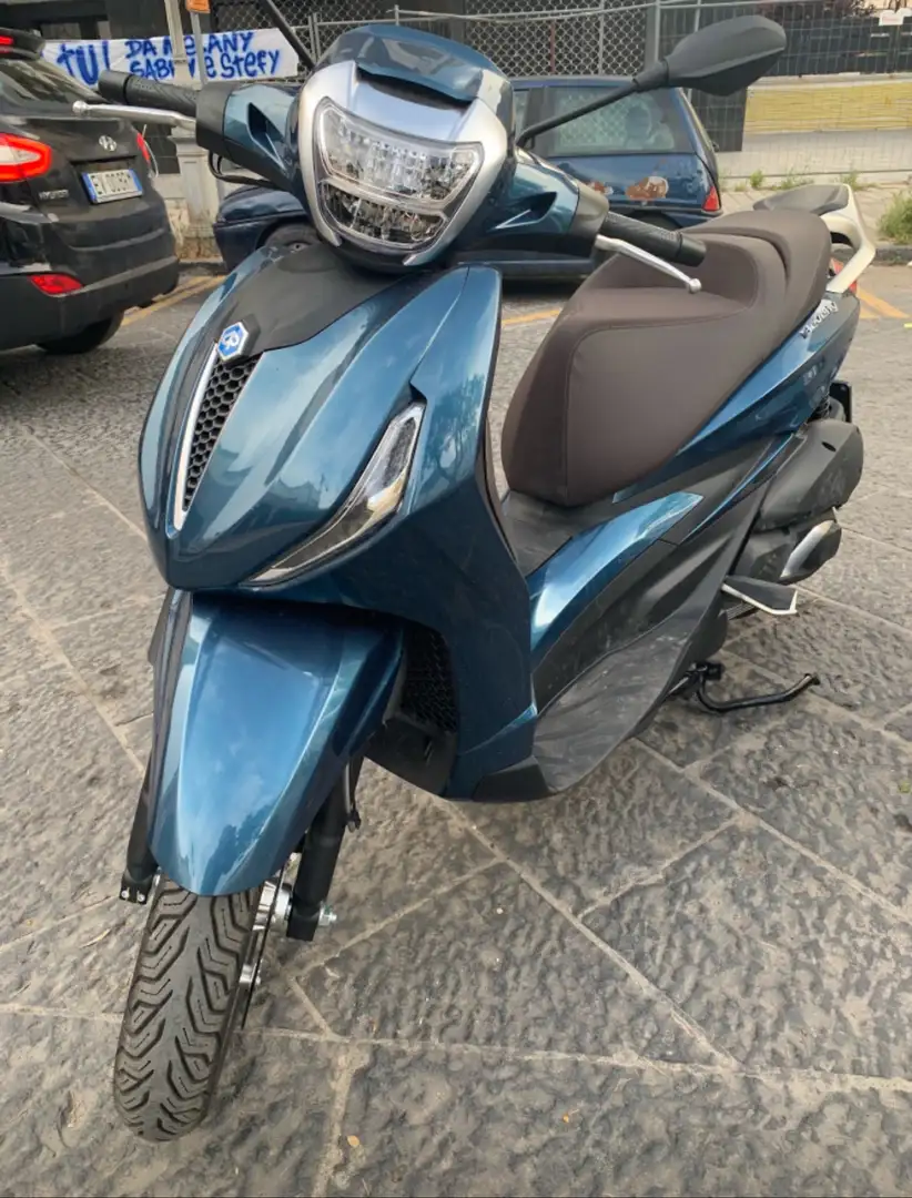 Piaggio Beverly 300 hpe - 2