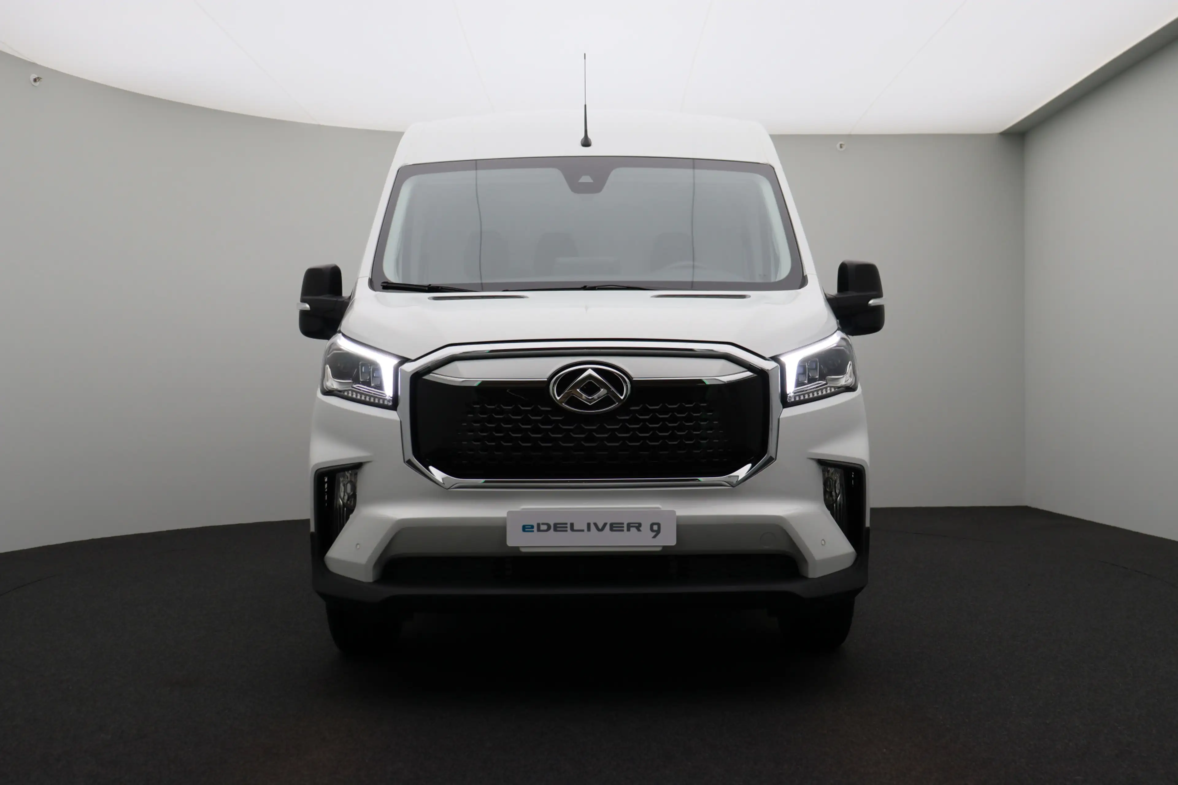 Maxus eDeliver 9 SAIC | 77 kWh L3H2 N1 | Dubbel cabine | Uit voorra — photo 4