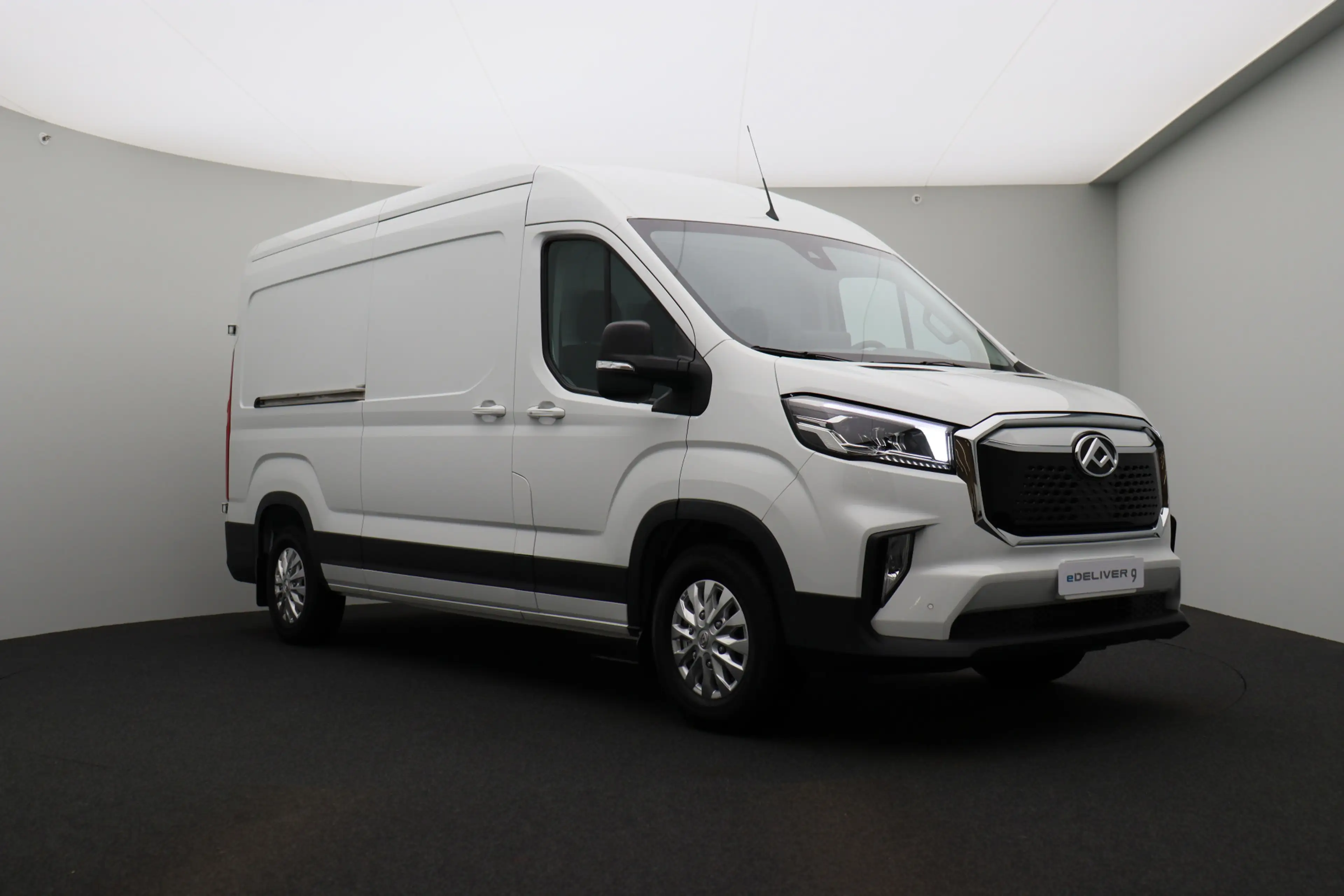 Maxus eDeliver 9 SAIC | 77 kWh L3H2 N1 | Dubbel cabine | Uit voorra — photo 5