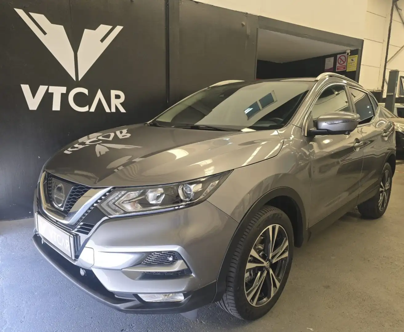 Nissan Qashqai 1.5dCi Tekna 4x2 Gris - 1