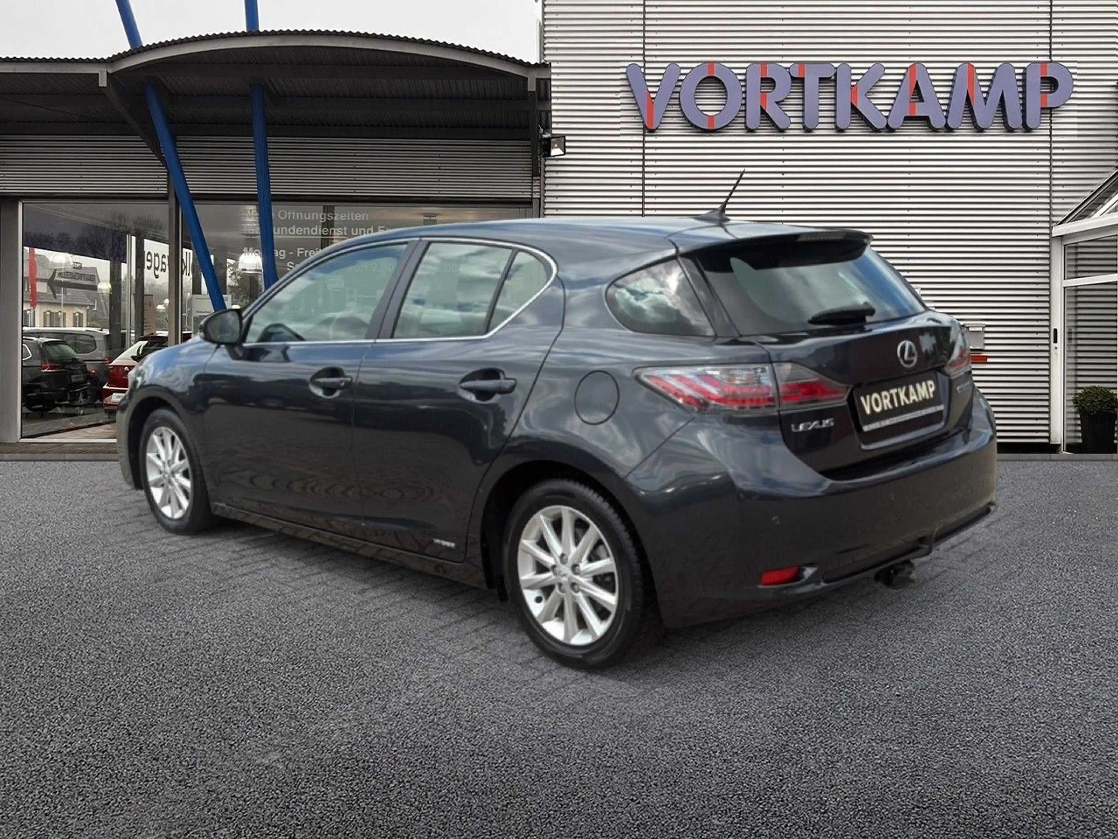 Lexus CT 200h Executive Line — photo 7