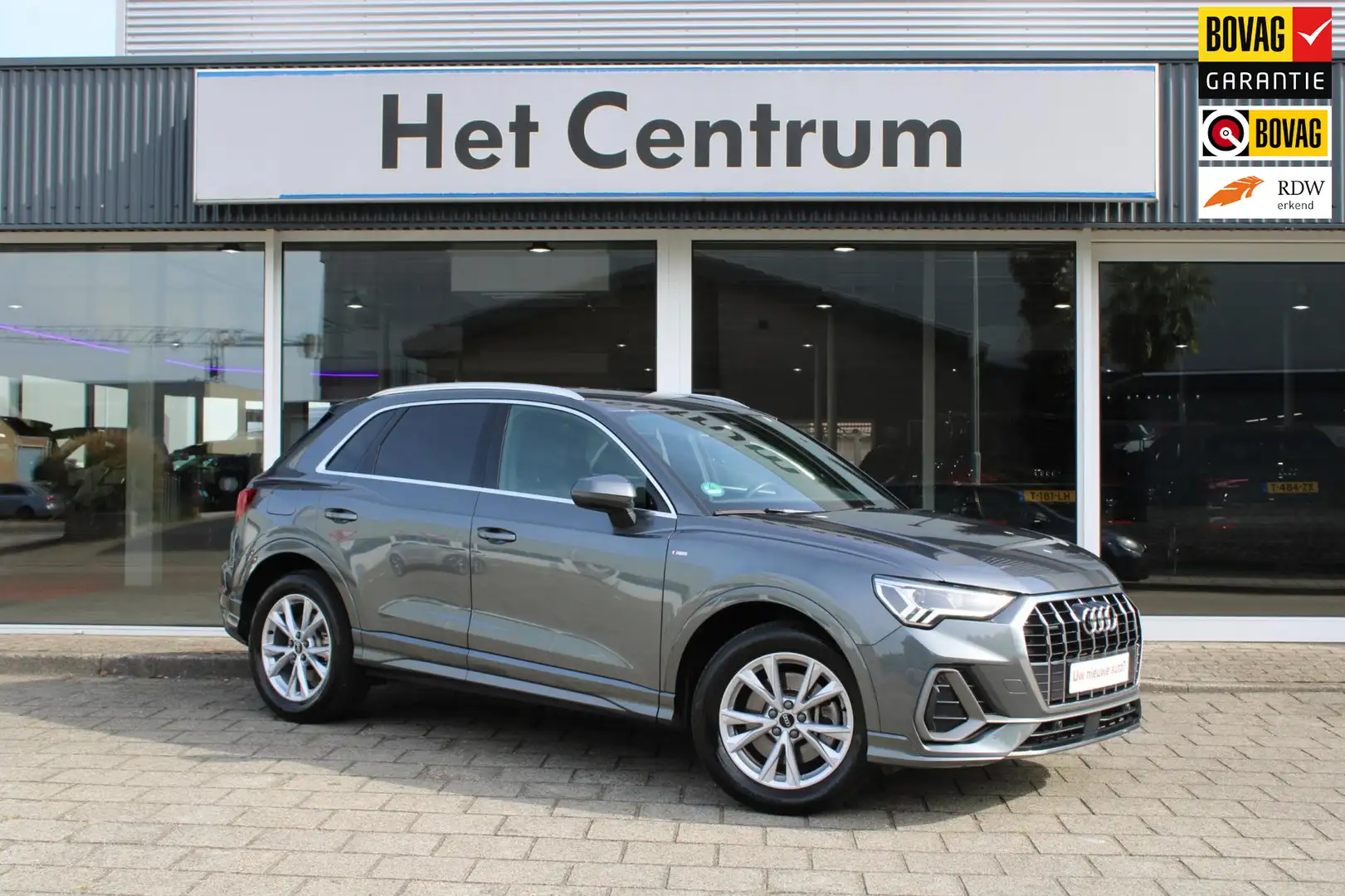 Audi Q3 45 TFSI quattro 230PK Automaat S-Line / Cruise con Gris - 1