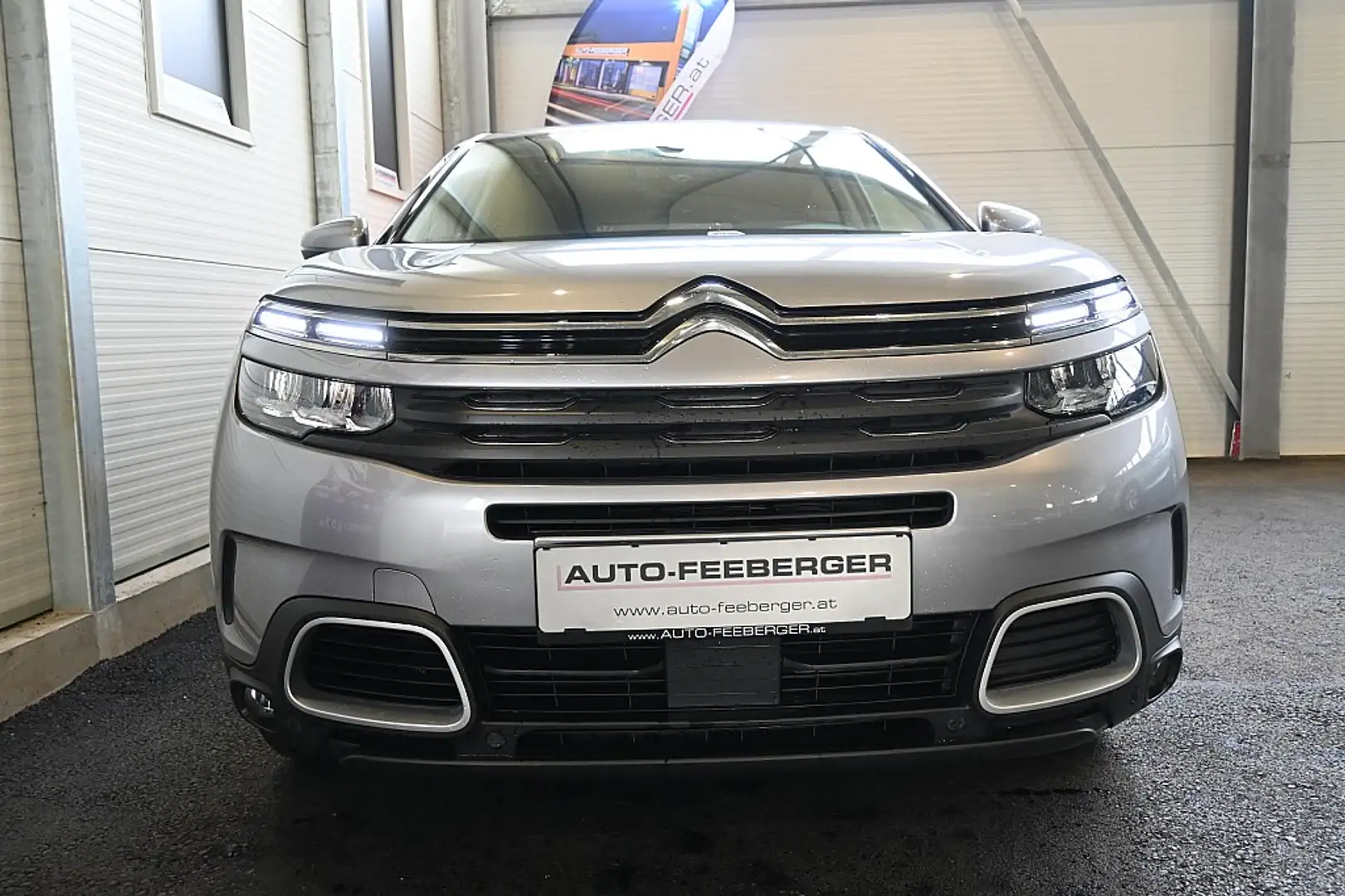 Citroen C5 Aircross PureTech 130 S&S 6-Gang-Manuell Feel Parkassist... Grau - 2
