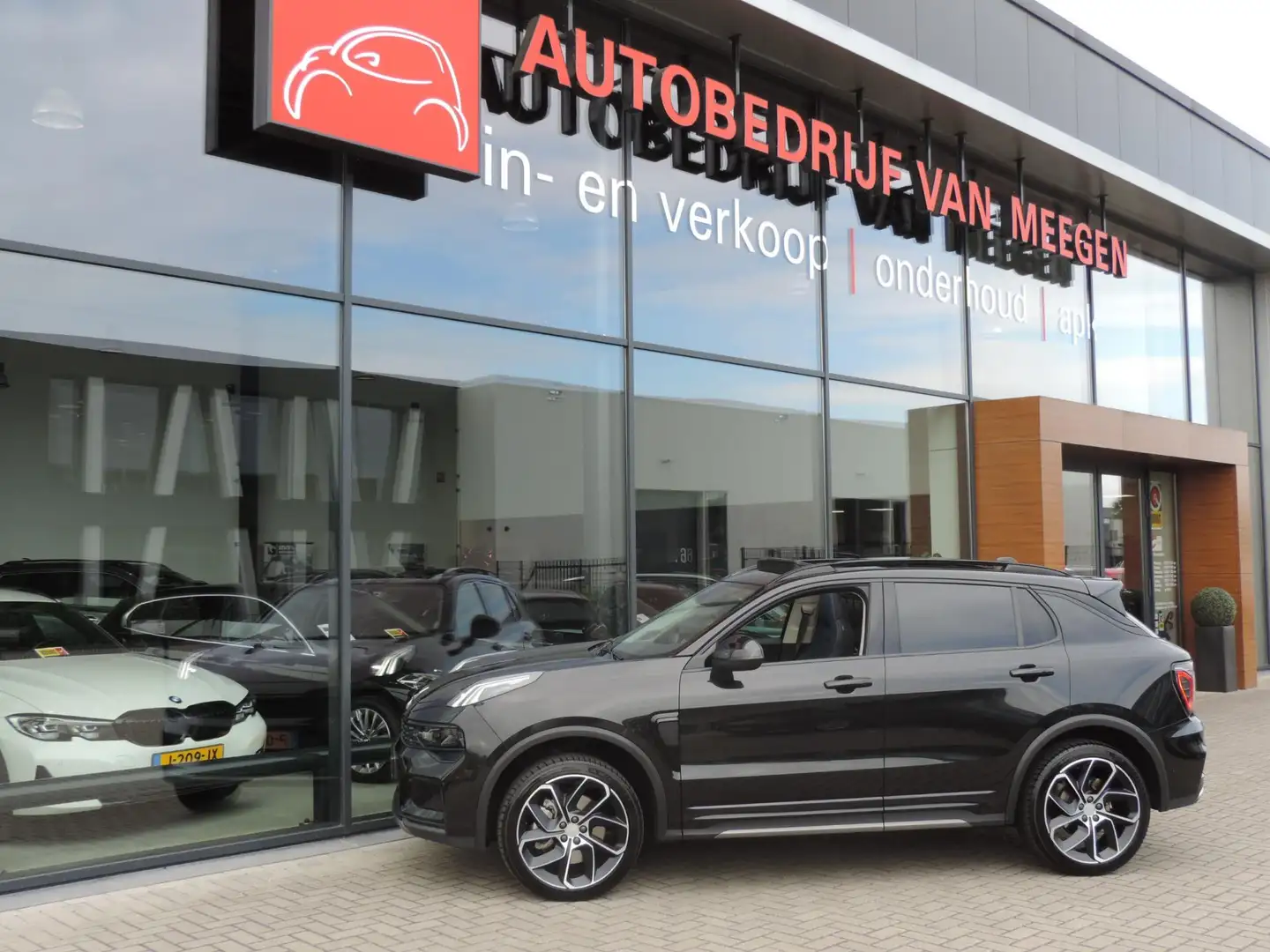 Lynk & Co 01 1.5 BLACK EDITION 41.000km | NL- auto | Camera | P Noir - 2