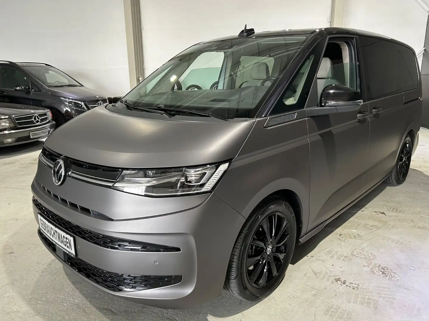 Volkswagen T7 Multivan 2.0 TDI Edition lang*LED*AHK*Navi* Grau - 1