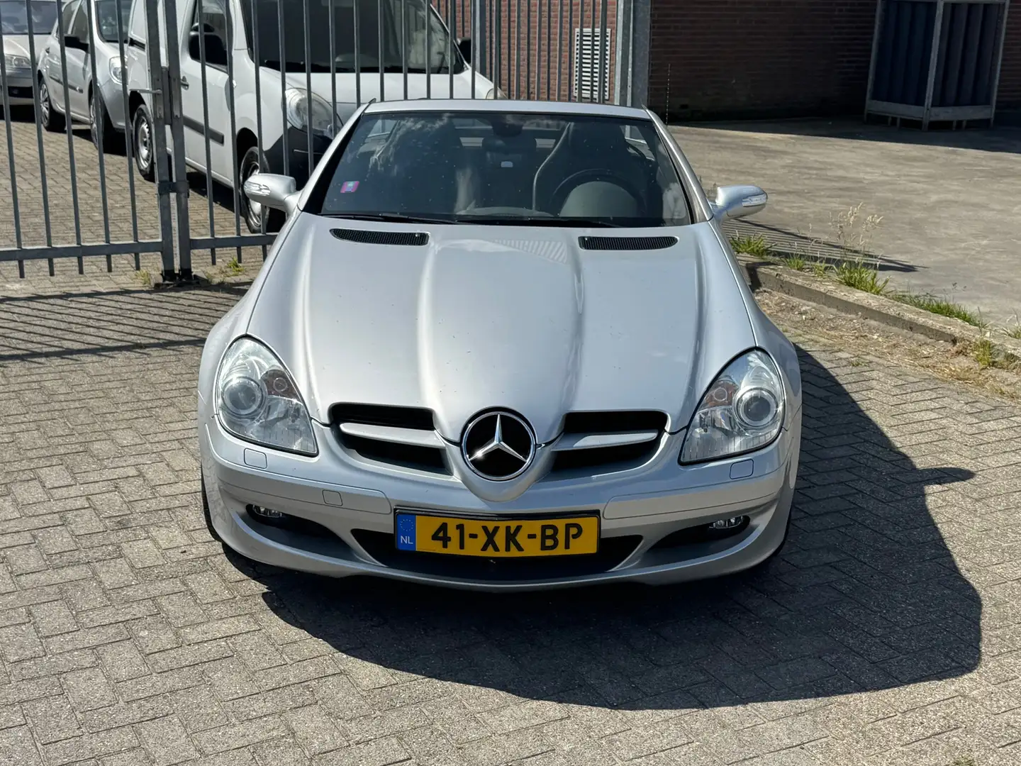Mercedes-Benz SLK 200 K. AUTOMAAT! Leer l Navi l Cruise l Airco l Stoelv Grijs - 2