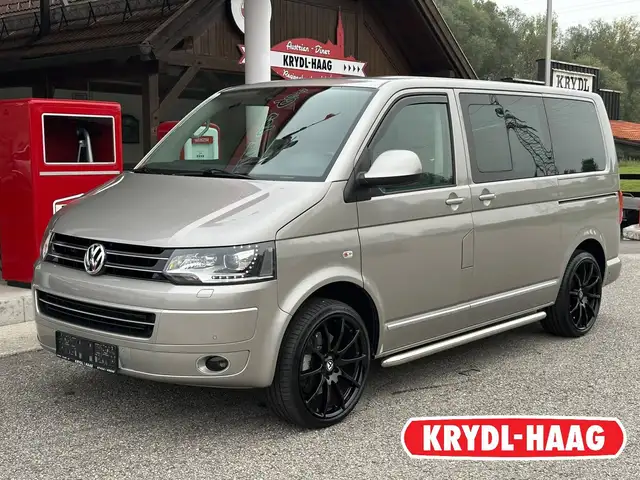 Volkswagen T5 Multivan Multivan Highline 2,0 TDI DSG