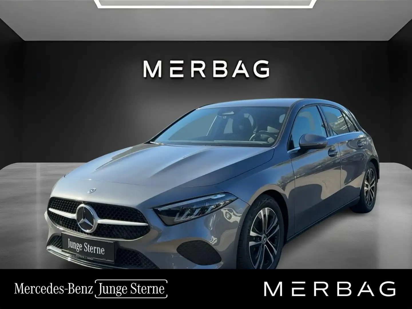 Mercedes-Benz A 180 d Kompaktlimousine Facelift Gris - 1