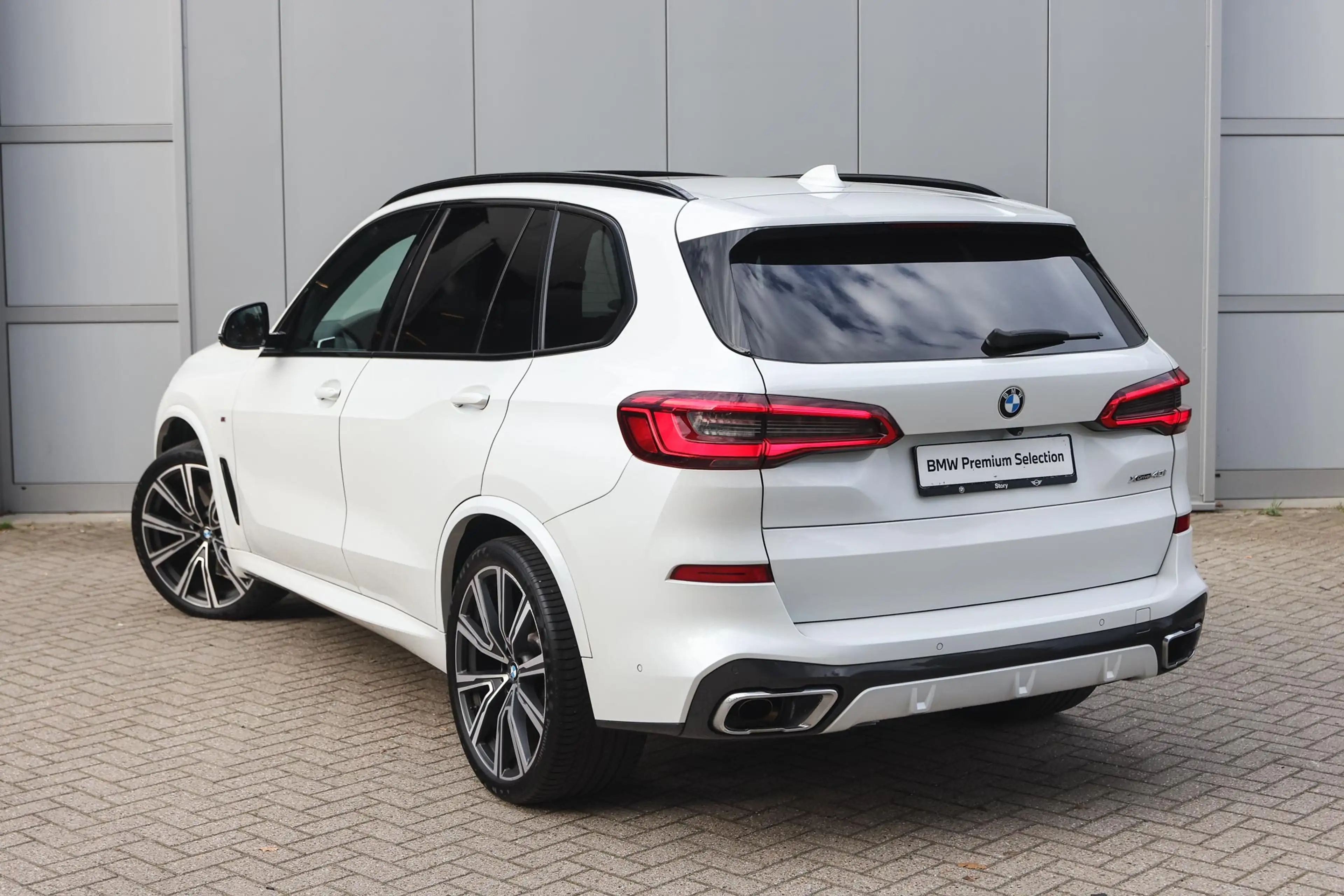 BMW X5 xDrive40i High Executive M Sport Automaat / Trekha — photo 2