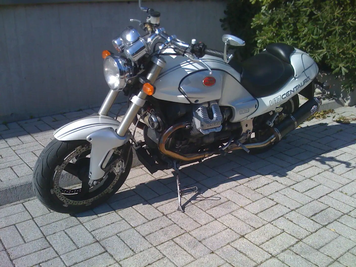 Moto Guzzi V 10 Centauro Weiß - 1
