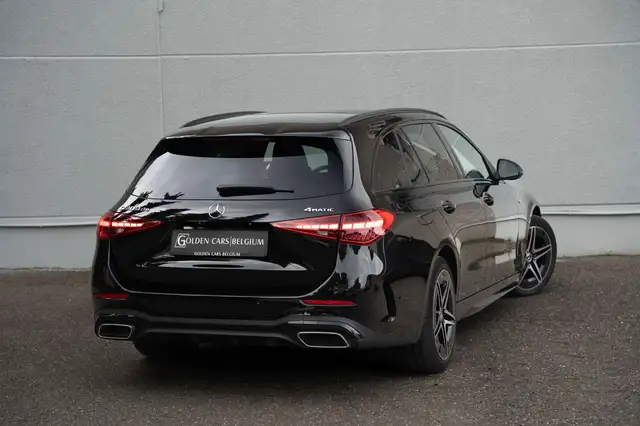 Mercedes-Benz C-Class view 8