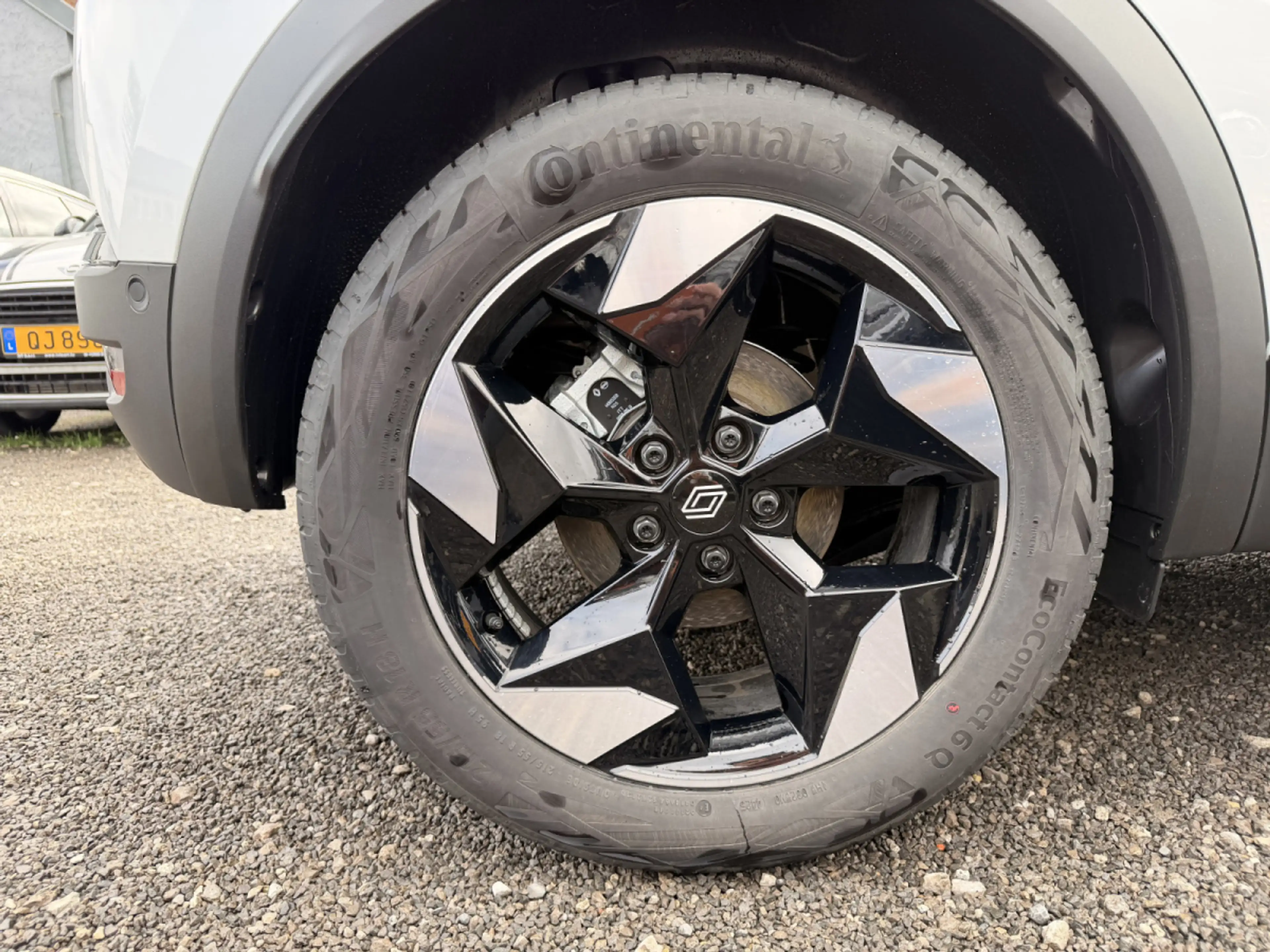 Renault Captur 1.3 Tce E-TECH 145 Hybrid Techno EDC — photo 10