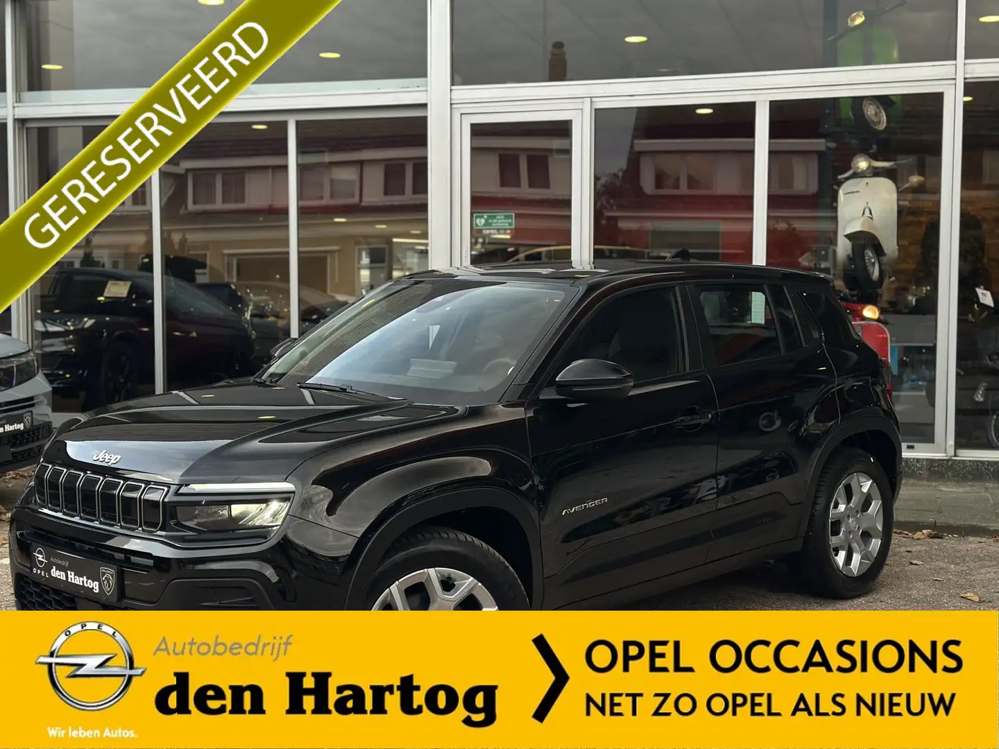 Jeep Avenger 1.2 Altitude Navi/Camera/Stoel en voorruit verwarm Noir - 1