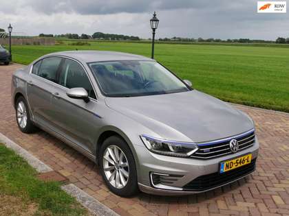 Volkswagen Passat 1.4 TSI GTE Connected Series AUT HYB SEDAN