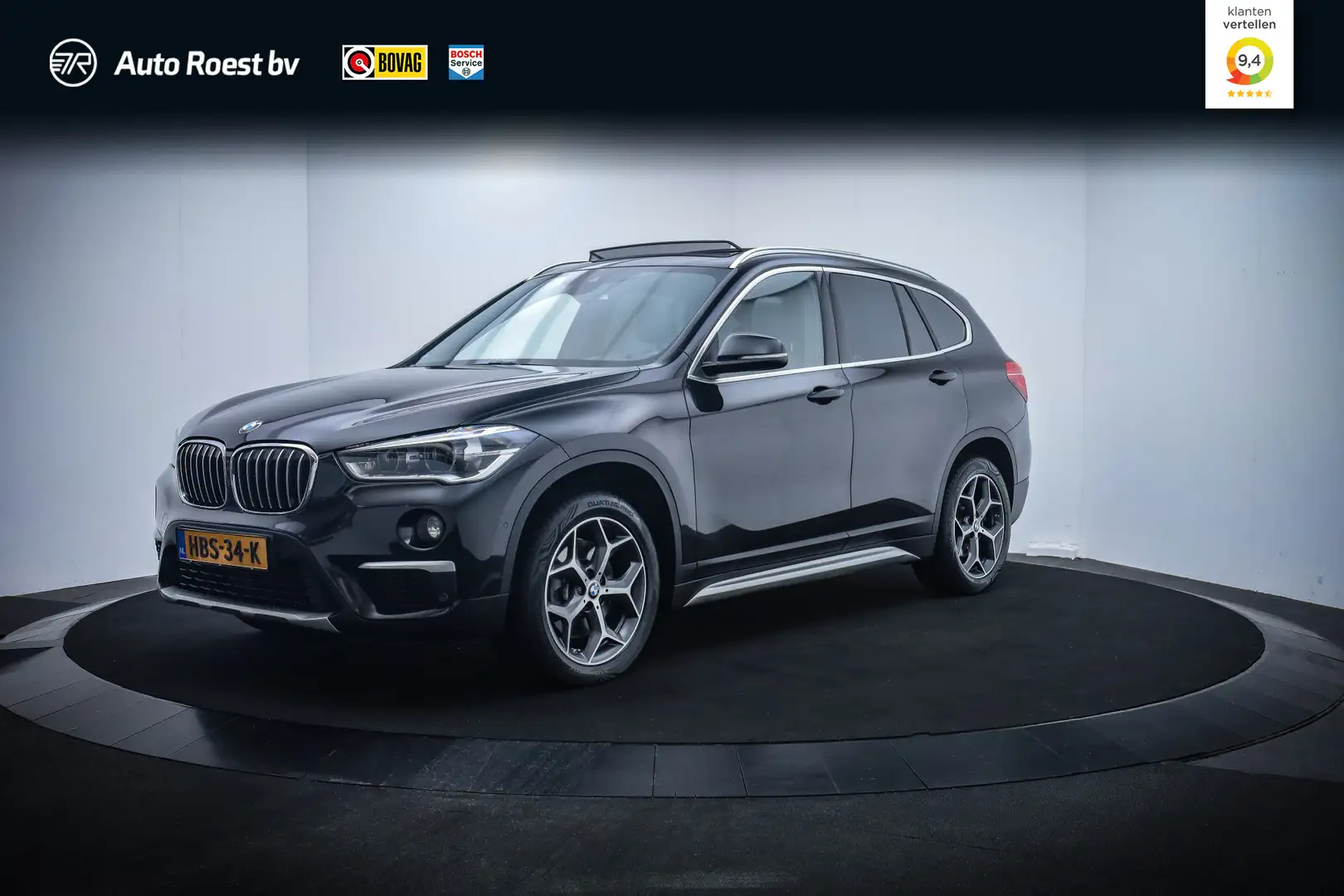 BMW X1 20iA X-Dr. Executive Edition PANO/FULL LED/STOELVE Zwart - 1