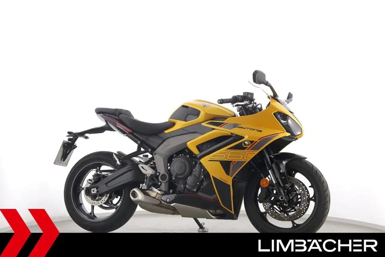 Triumph Daytona 660