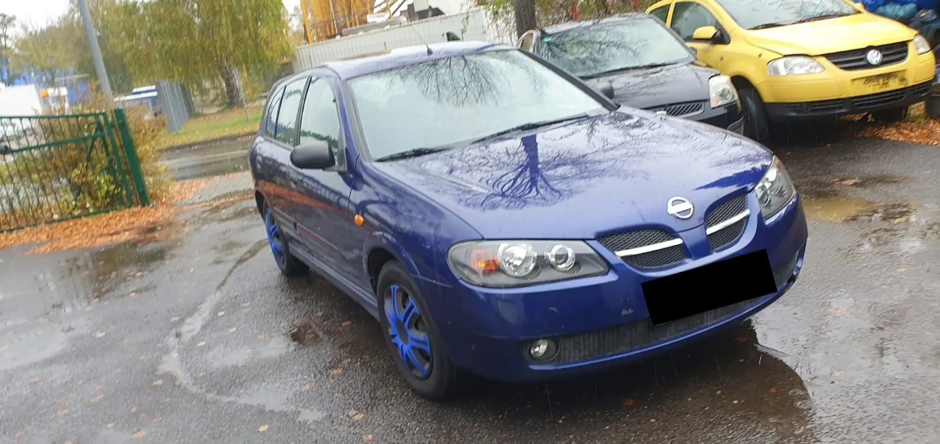 Nissan Almera Almera Blau - 1