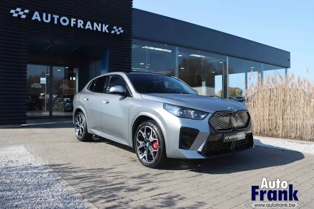 BMW iX2 20 / SPORT-PRO / PANO / MEMORY / 360CAM / DRIV PRO