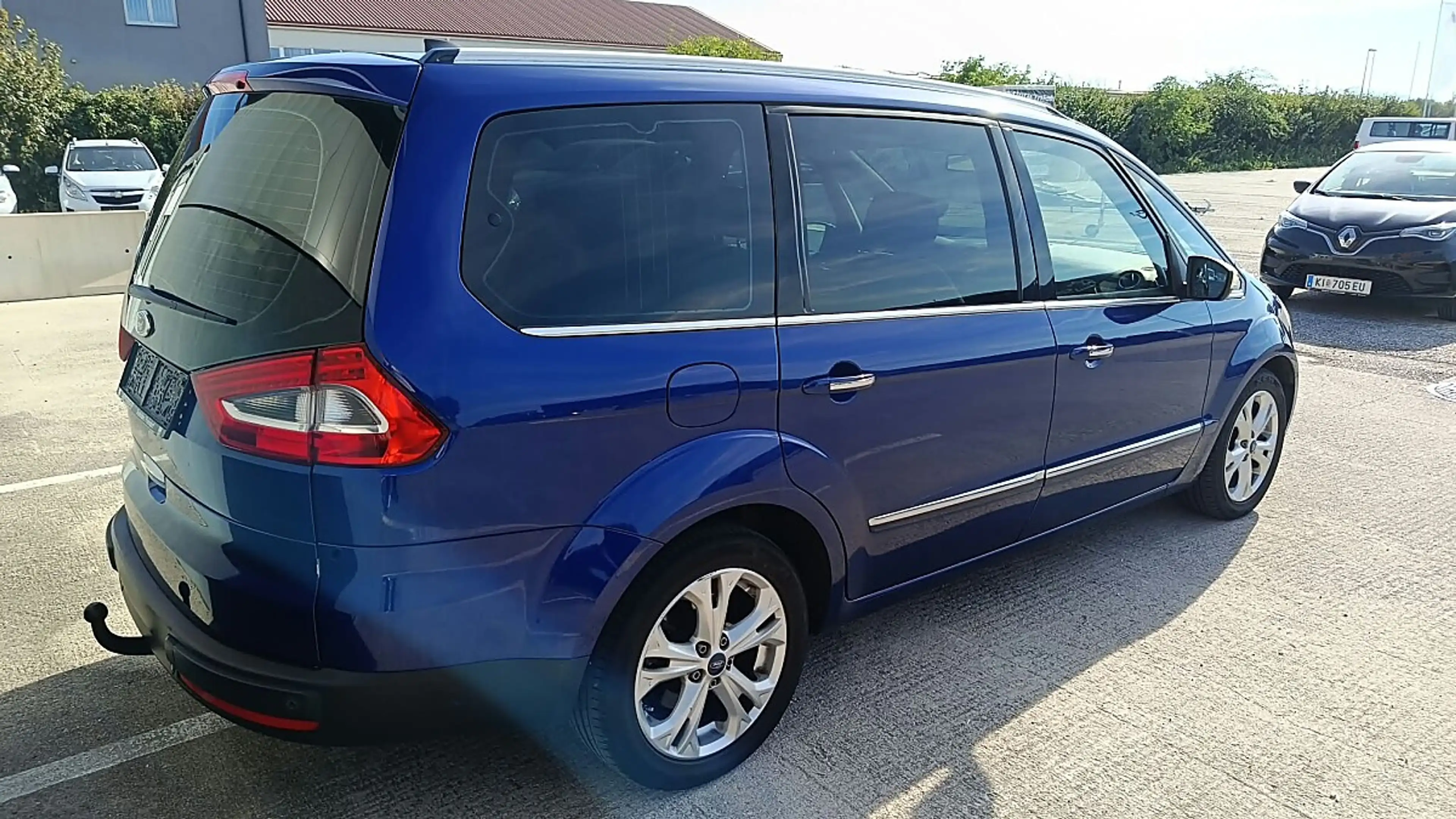 Ford Galaxy 2,0 TDI Titanium 7 Sitze — photo 3