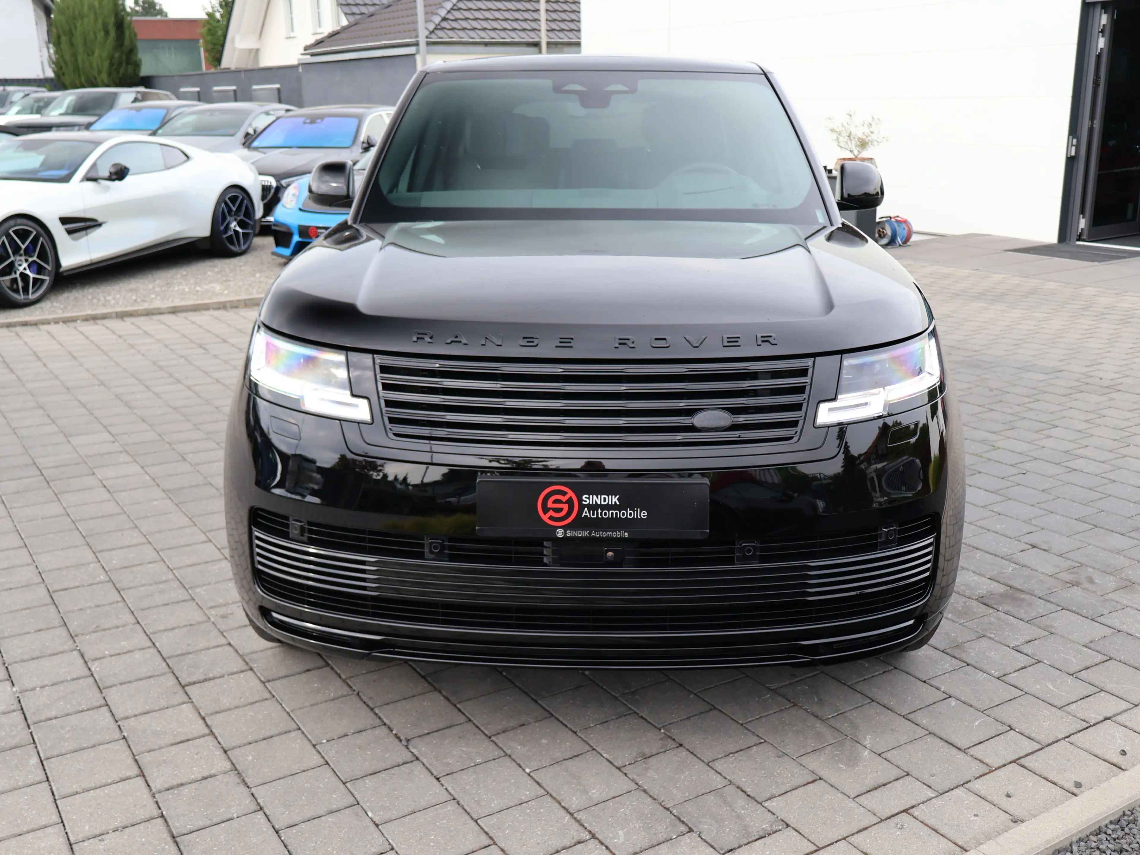 Land Rover Range Rover SV P615 EDITION Black RearTV-Massag — photo 6