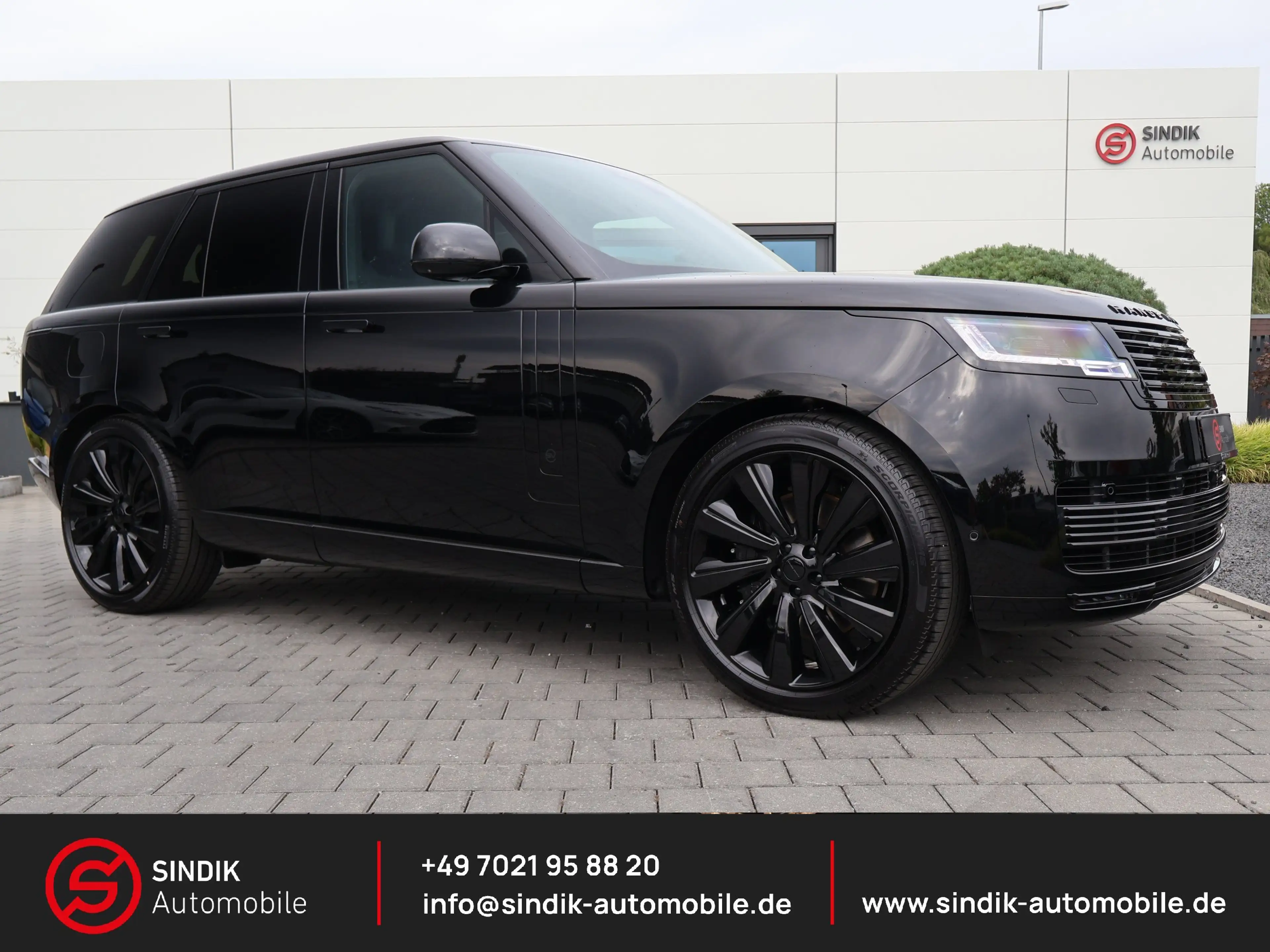 Land Rover Range Rover SV P615 EDITION Black RearTV-Massag — photo 11
