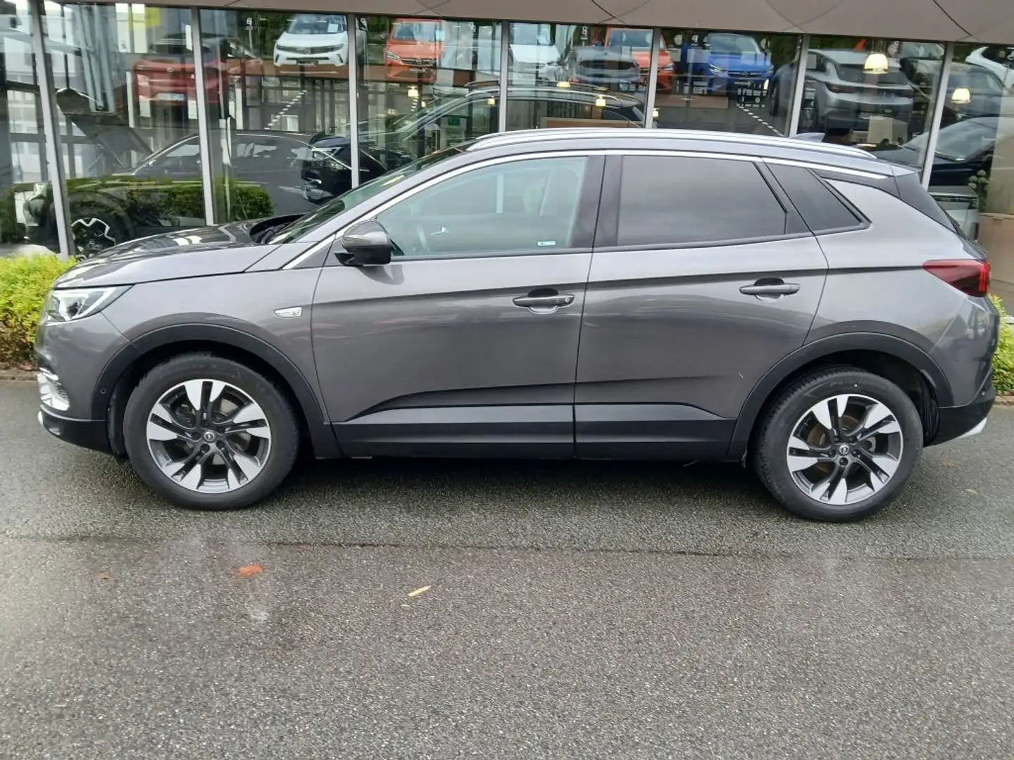 Opel Grandland X 1.2 Start/Stop Automatik Dynamic Grau - 2