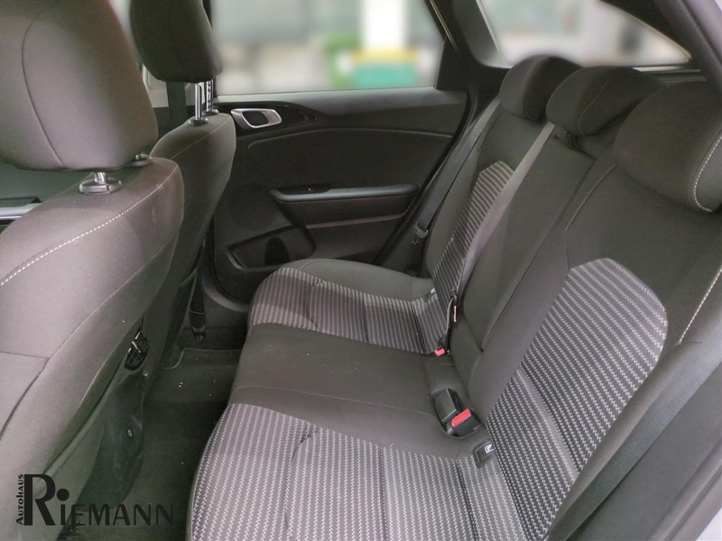Kia Ceed SW / cee'd SW Ceed Sportswagon 1.5 T-GDI DCT Vision + Komfort-Pl — photo 10