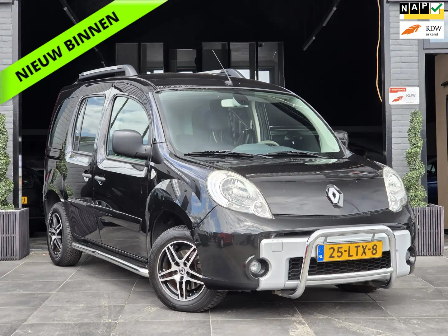 Renault Kangoo Family 1.6-16V Privilège|Leer|Airco|Trekhaak Чорний - 1