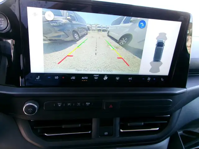 Ford Transit view 5