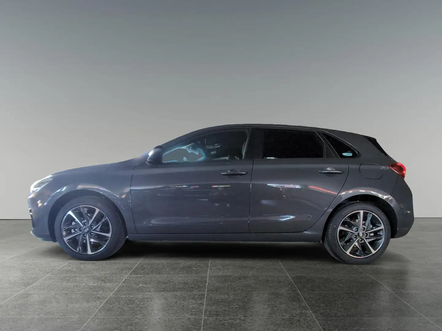 Hyundai i30 GO Plus 1.0 TGDI c5bu2 Grau - 2