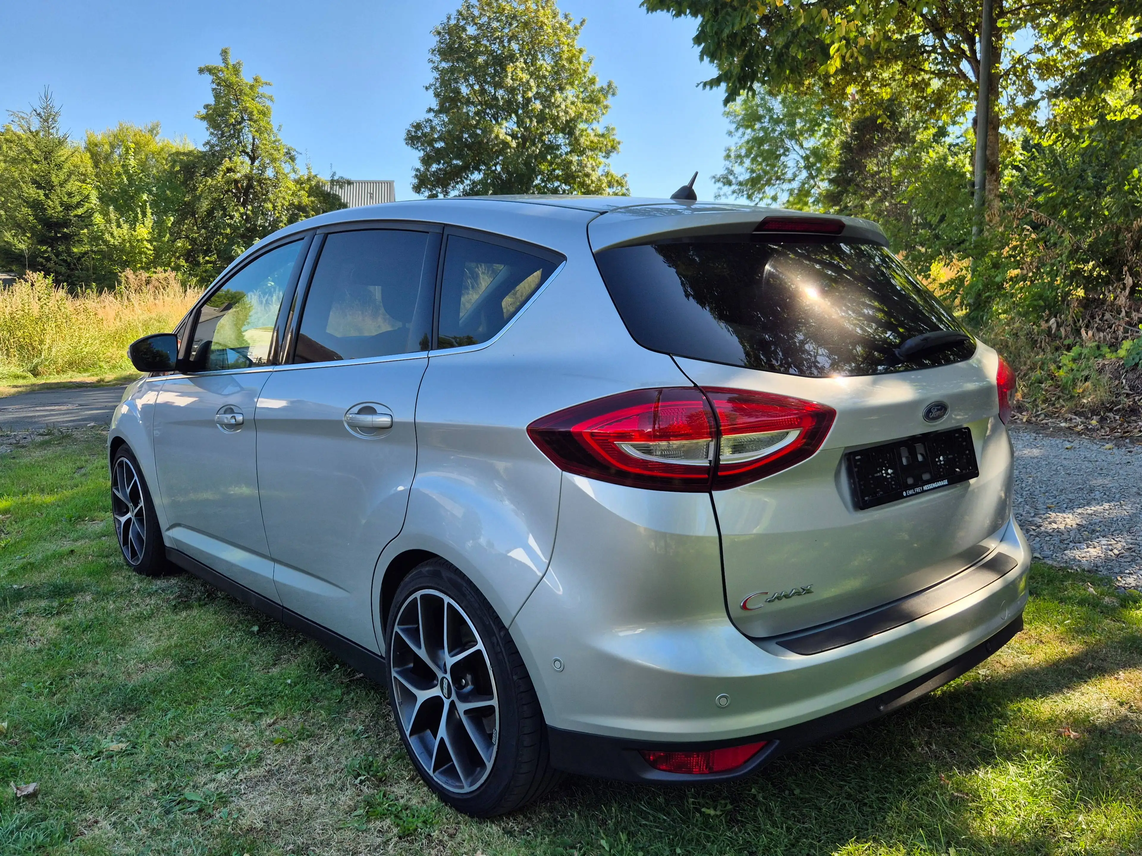 Ford C-Max Titanium 2,0 TDCi AUTOMATIK/AHK/KAMERA/NAVI/XENON — photo 6