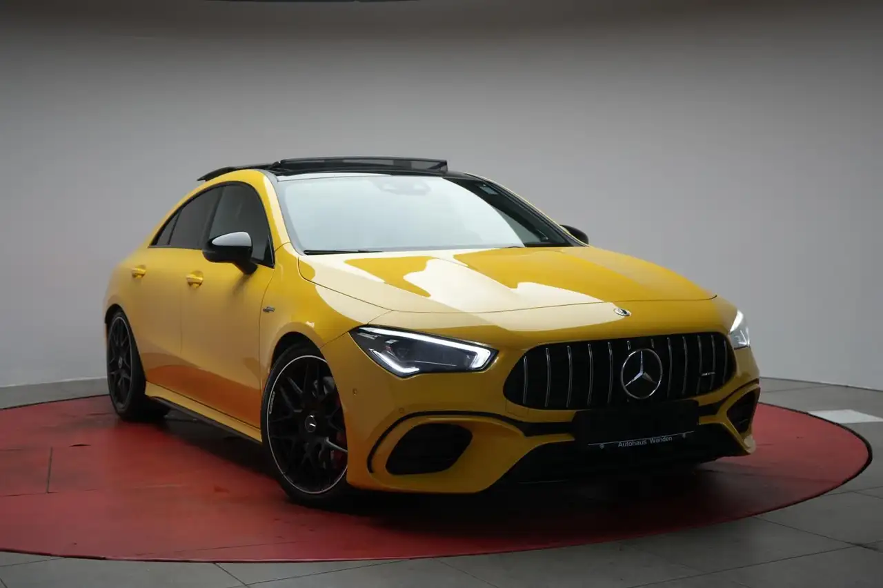 Mercedes-Benz CLA 45 AMG