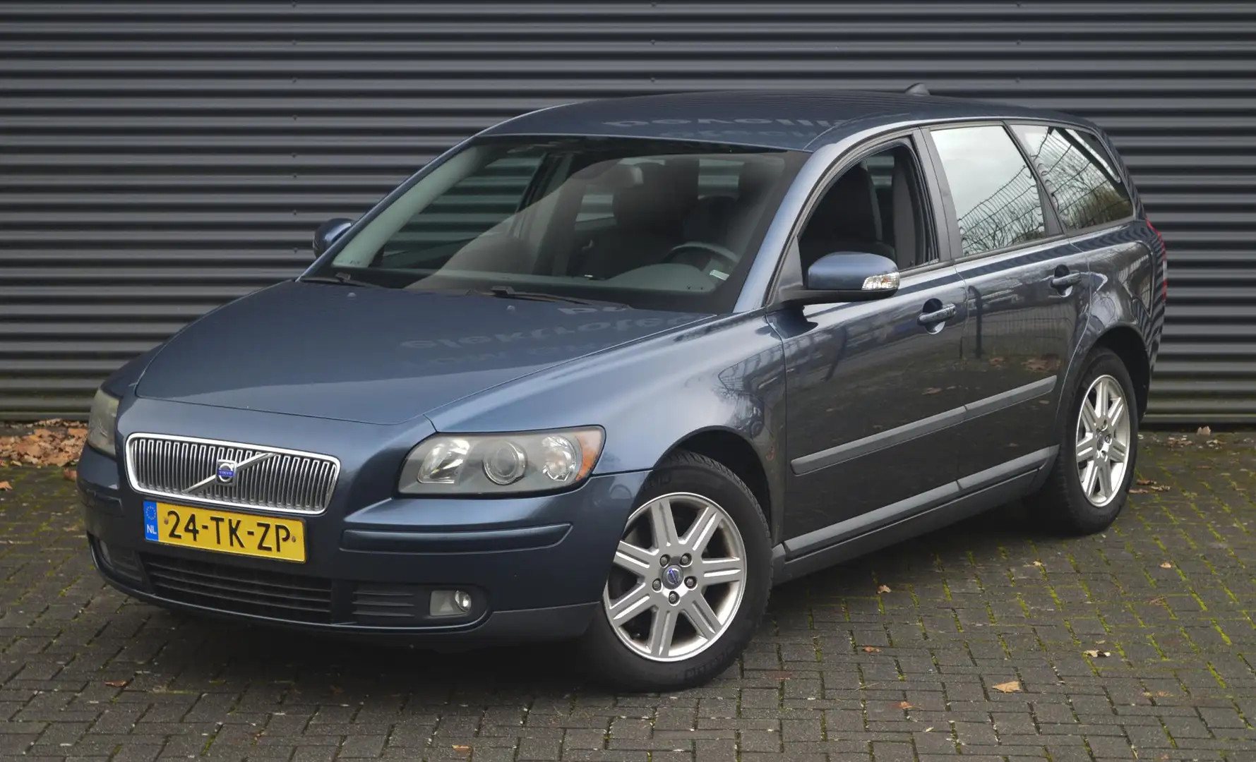 Volvo V50 2.4 Automaat Blauw - 1