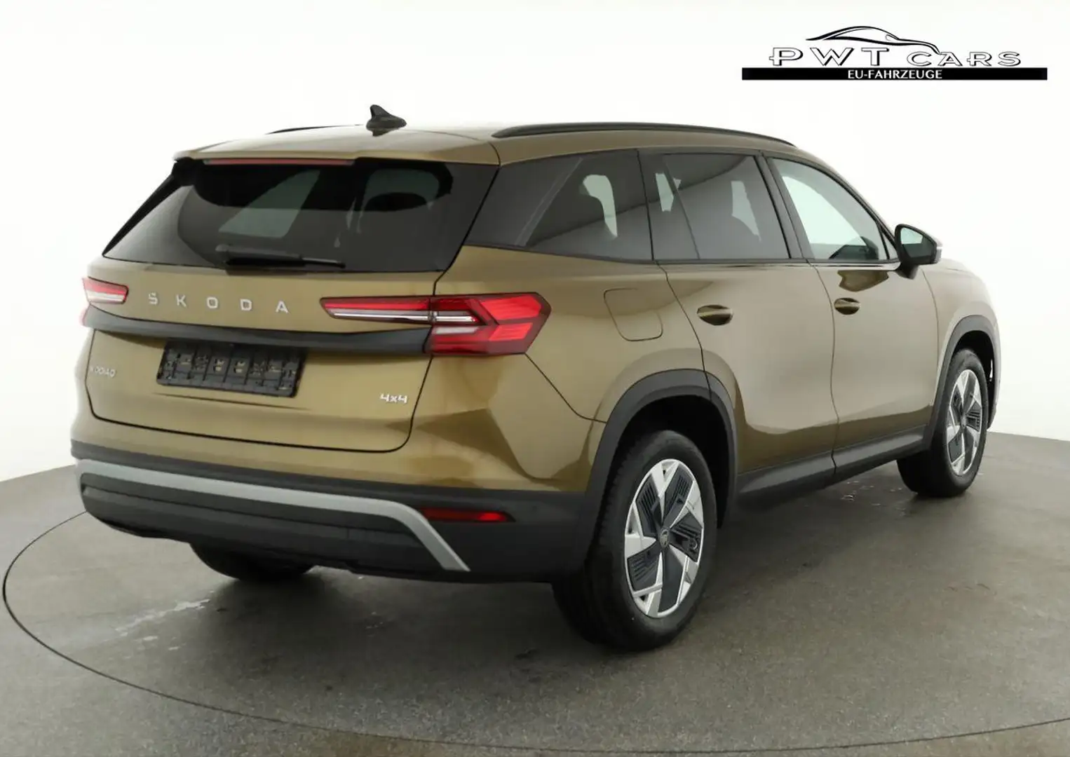 Skoda Kodiaq 2.0 TDI 142kW 4x4 Selection DSG Selection, 7-Si... Gold - 2