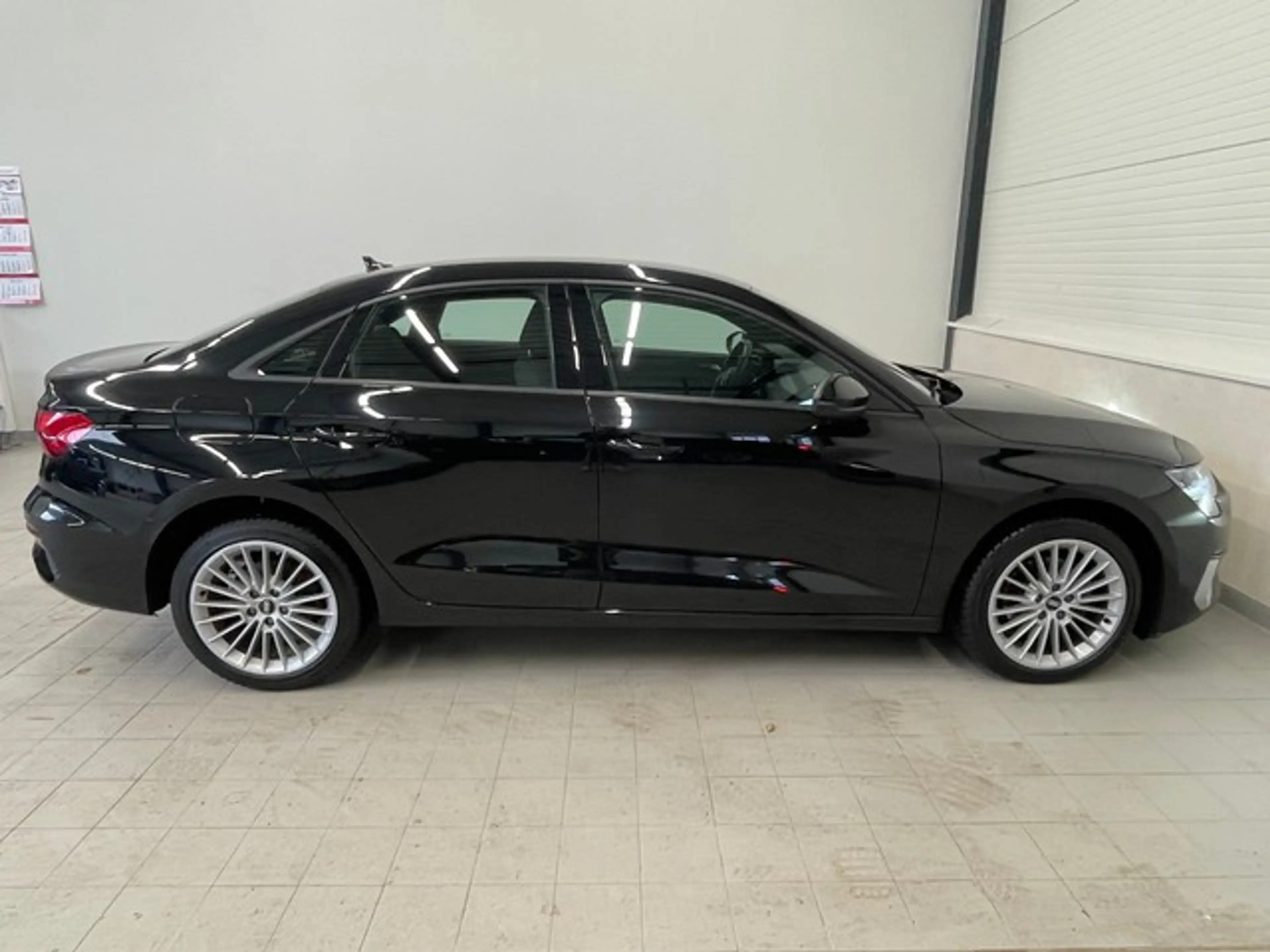 Audi A3 Limousine 35 TDI advanced AHK+APP+KAMERA — photo 3