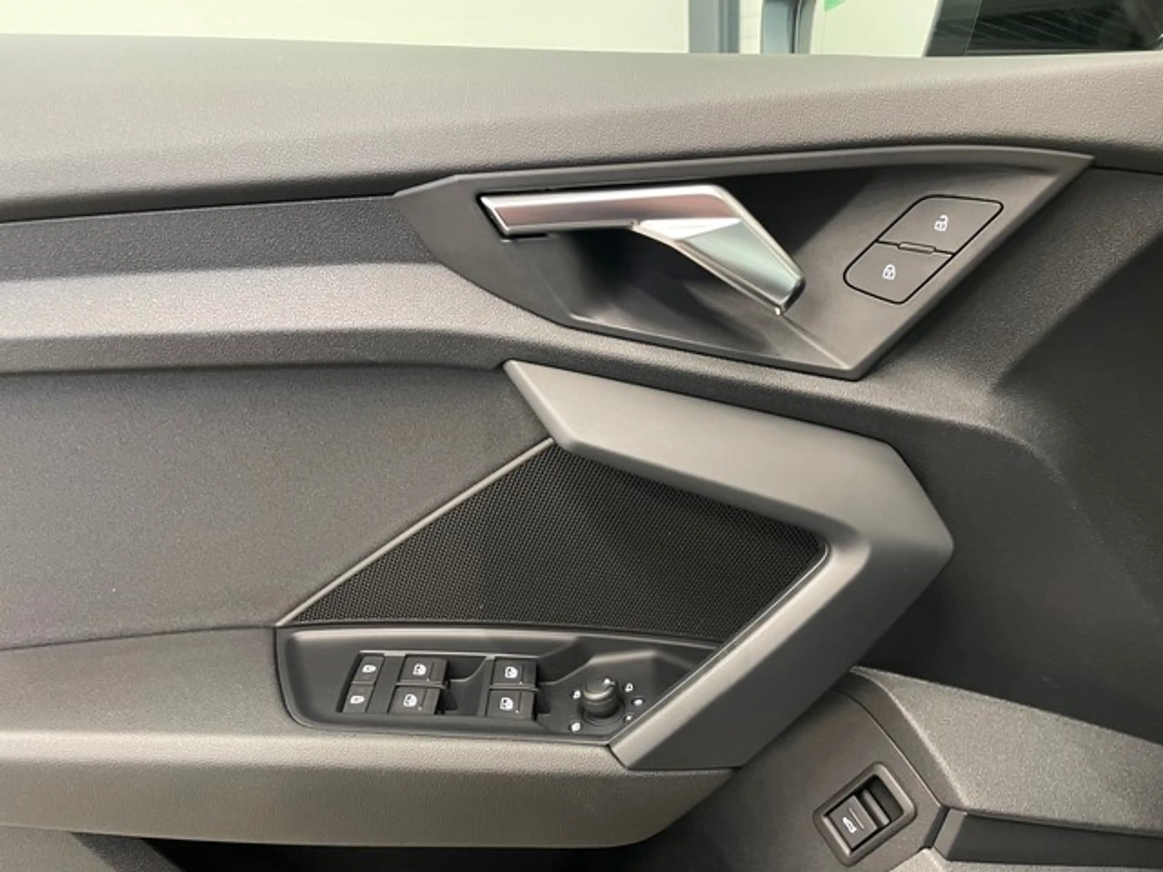 Audi A3 Limousine 35 TDI advanced AHK+APP+KAMERA — photo 14