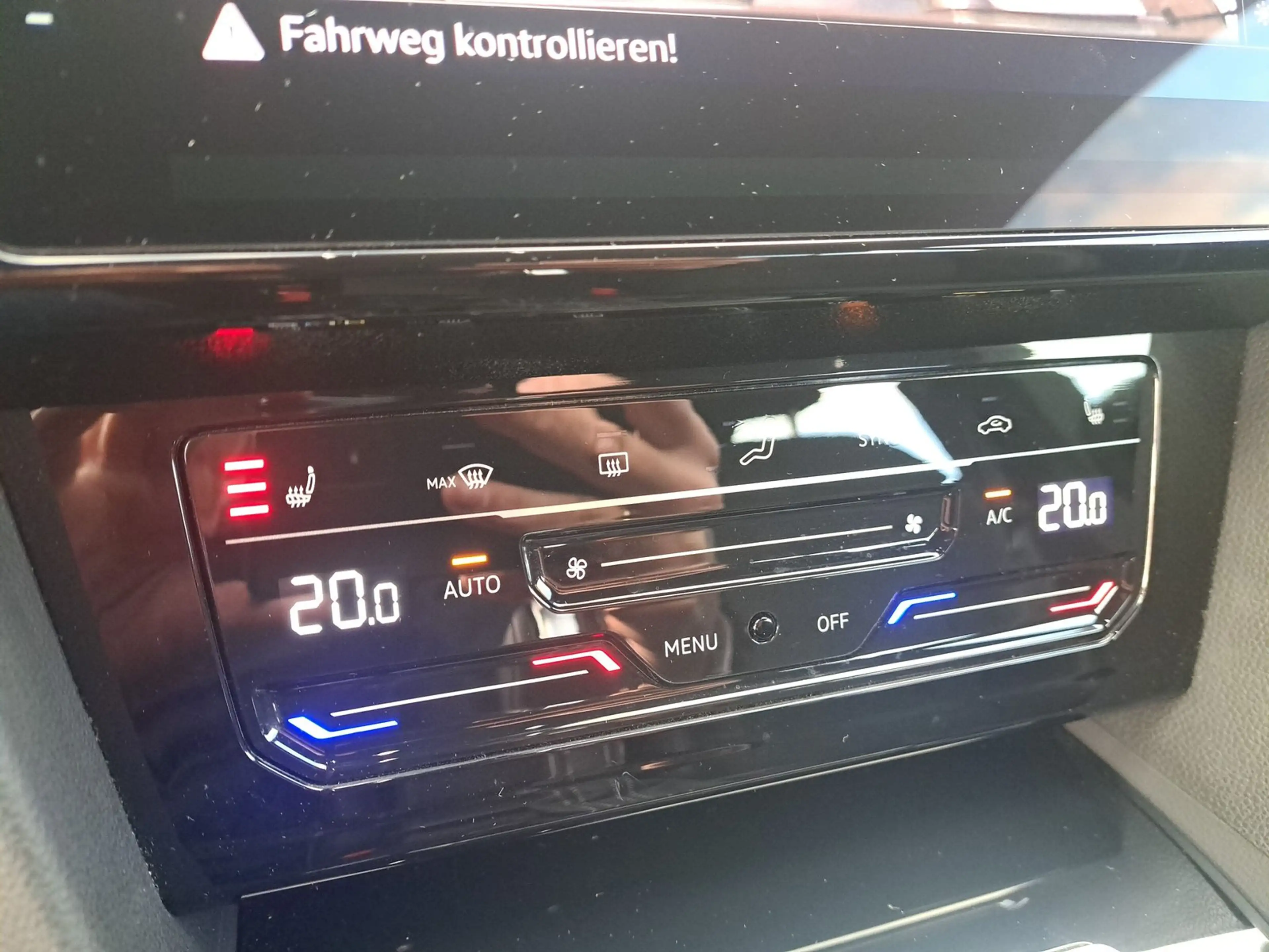 Volkswagen Arteon Shooting Brake 2.0 TDI DSG R-Line 4Motion — photo 12