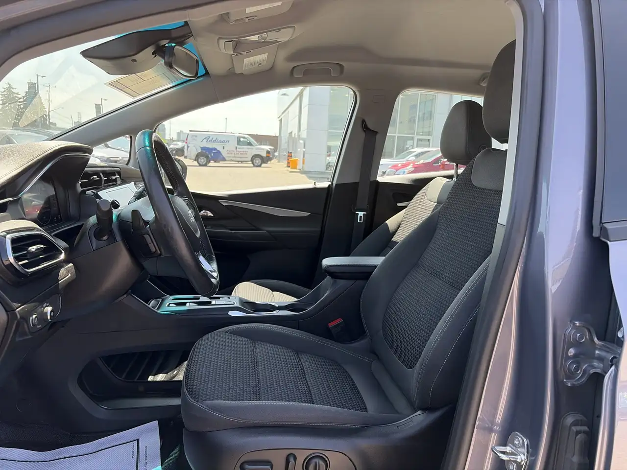 Chevrolet Bolt снимка Chevrolet Bolt
