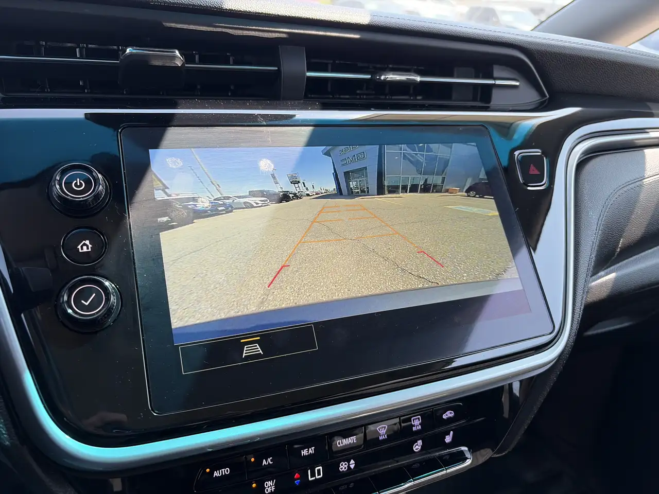 Chevrolet Bolt снимка Chevrolet Bolt