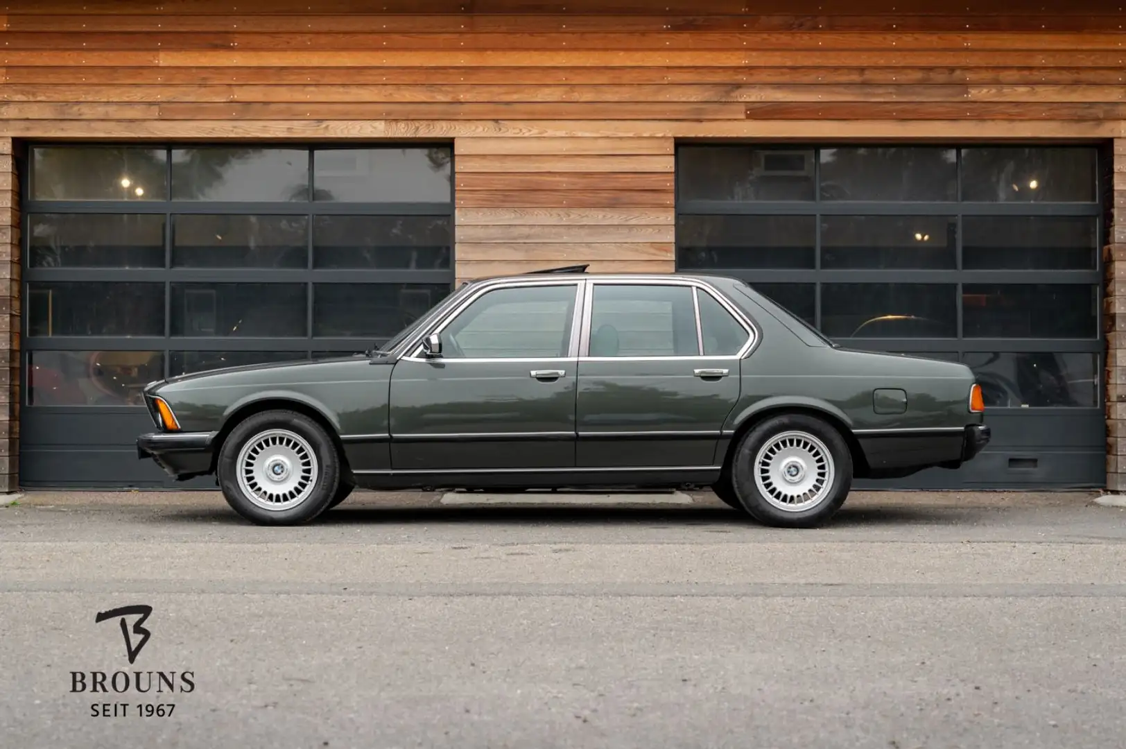 BMW 735 i Autom | 6-Zylinder | El. S/H Dach | Grün - 2